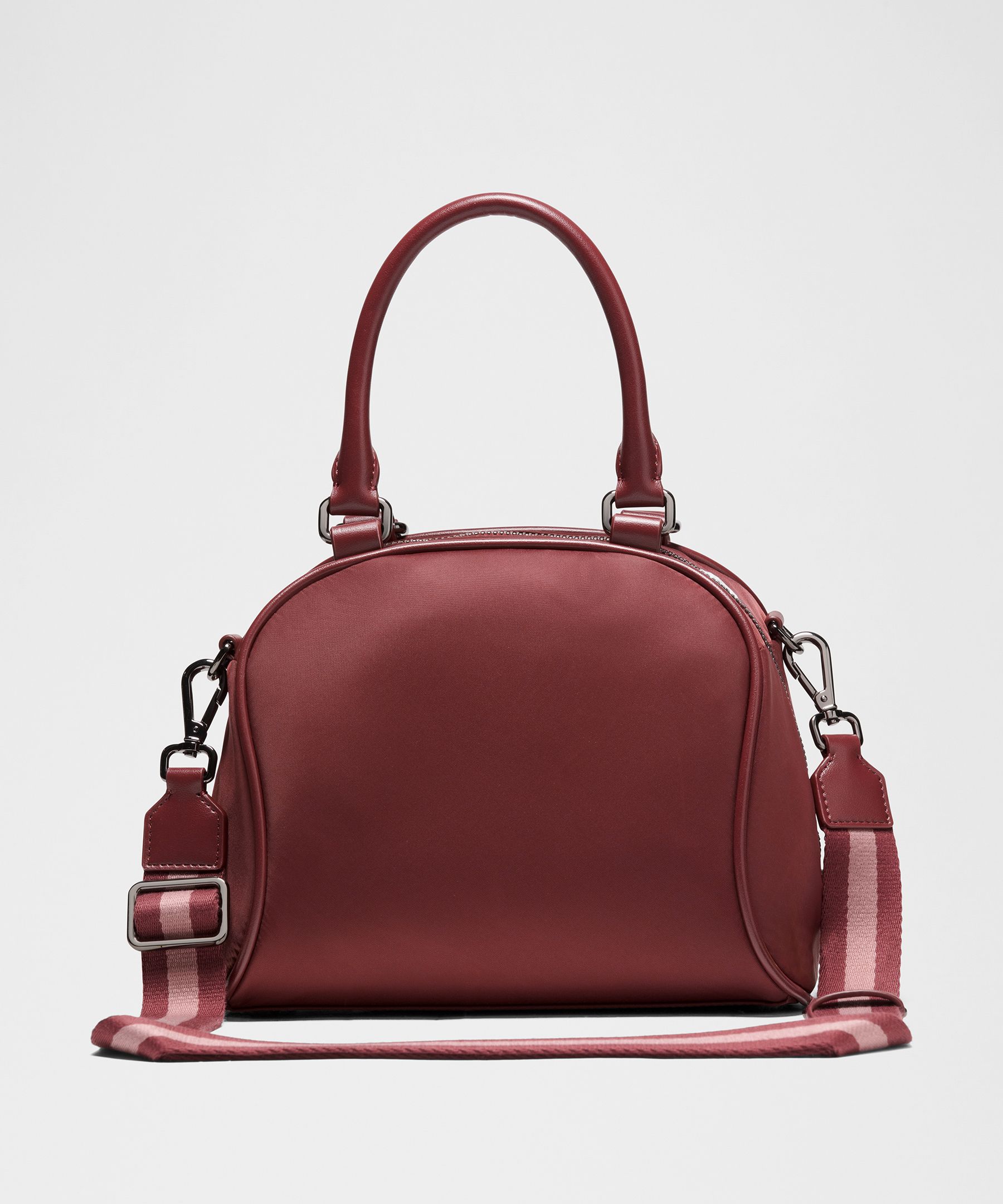 Lululemon Bowler Crossbody Bag 4.5l