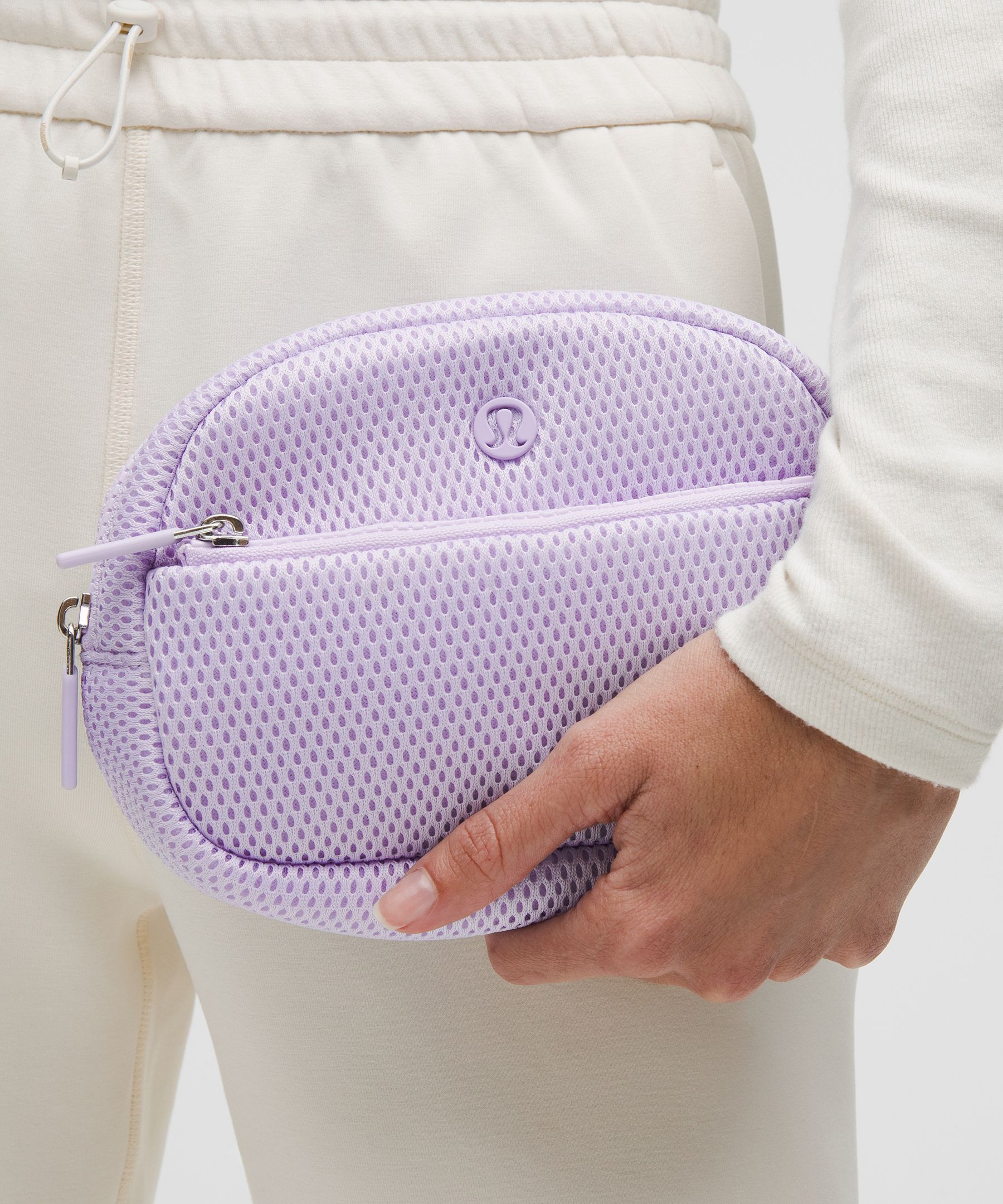 Lululemon City Essentials Mini Pouch 1l Knit Mesh