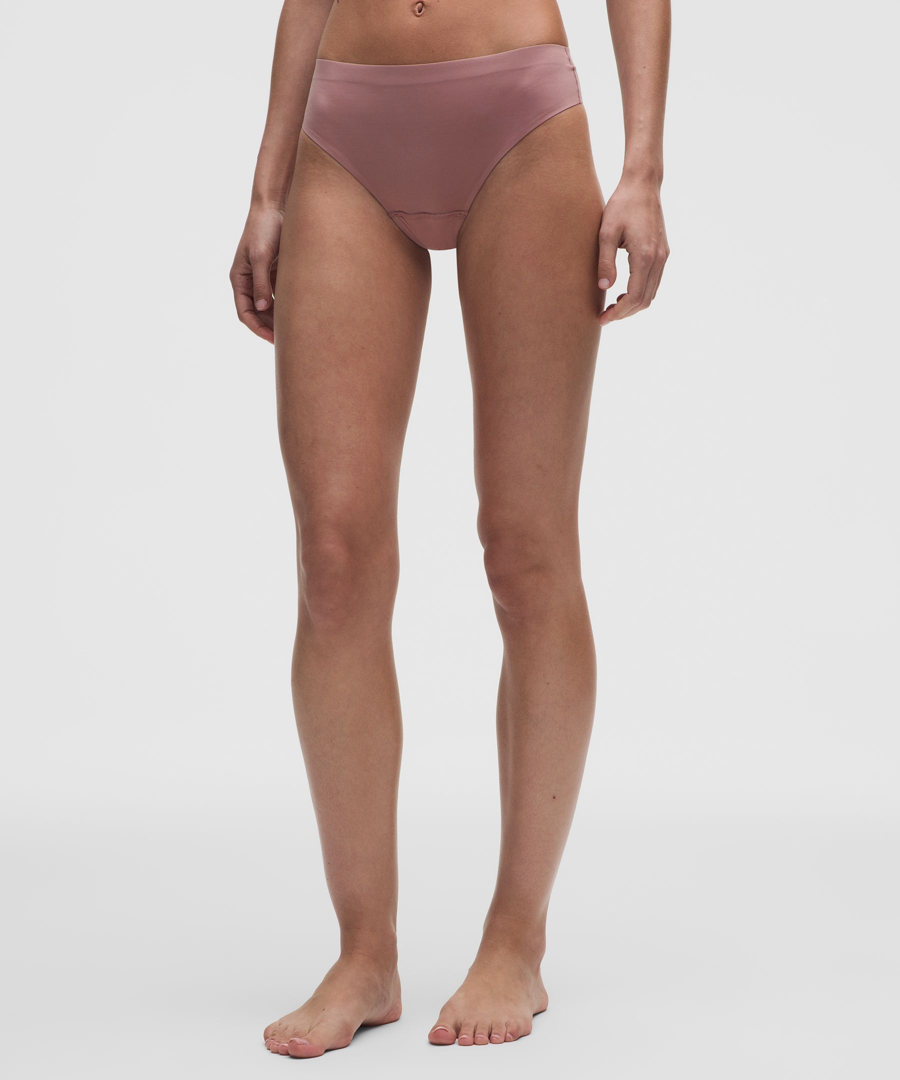 String taille très haute à absorptivité accrue en Nulu