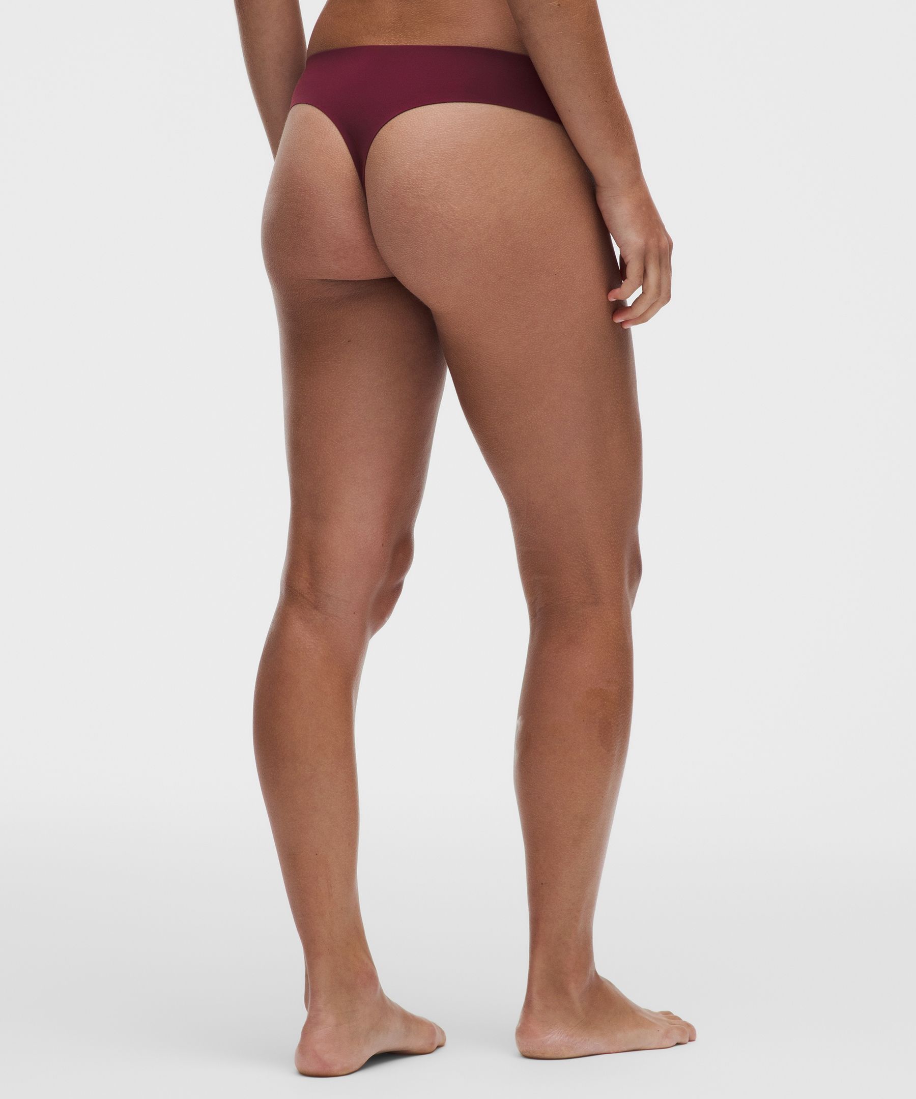 String taille tr&egrave;s haute en Nulu avec absorption renforc&eacute;e