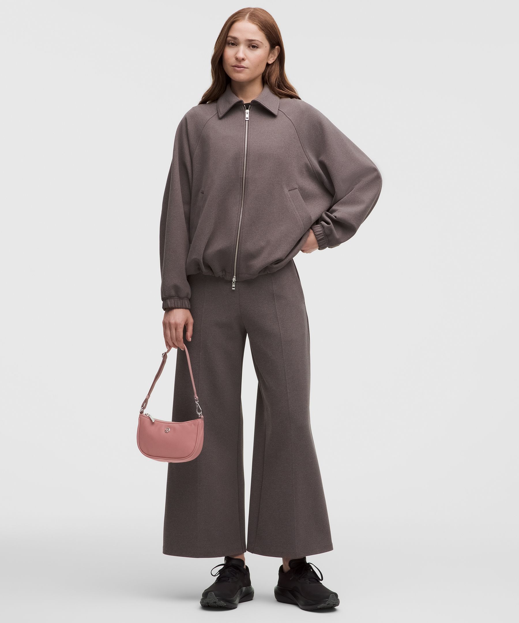 City Essentials Mini Shoulder Bag 1L