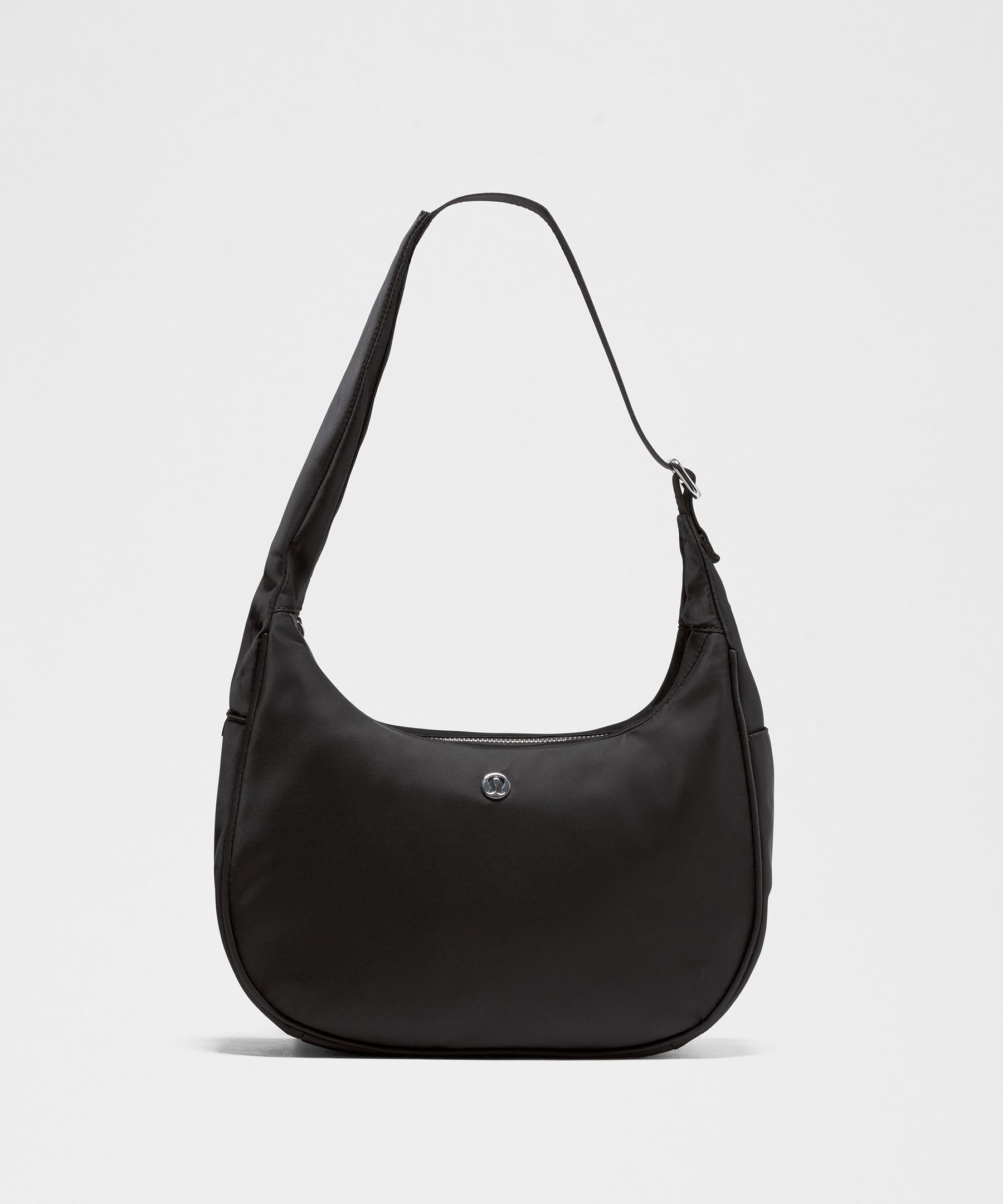 City Essentials Shoulder Bag