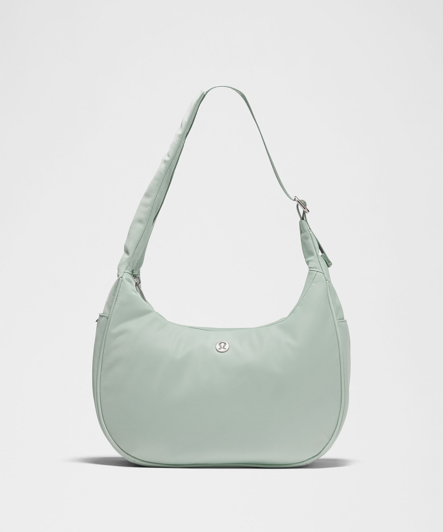 City Essentials Shoulder Bag 4L