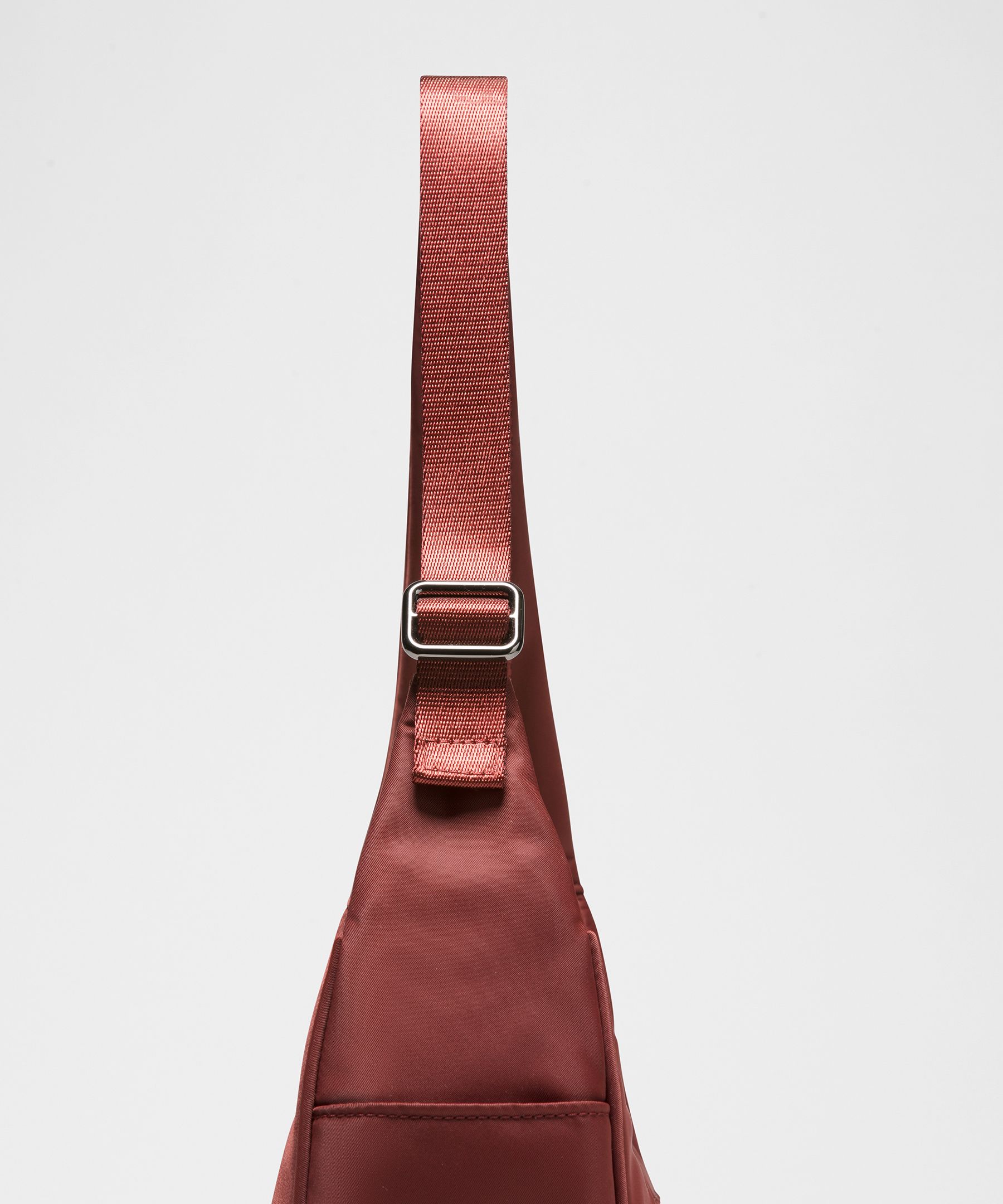 Lululemon City Essentials Shoulder Bag 4l