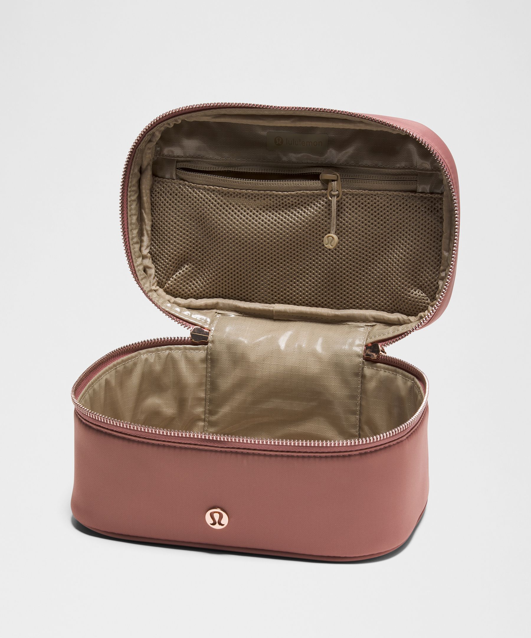 Lululemon Travel Toiletry Bag 3.5l