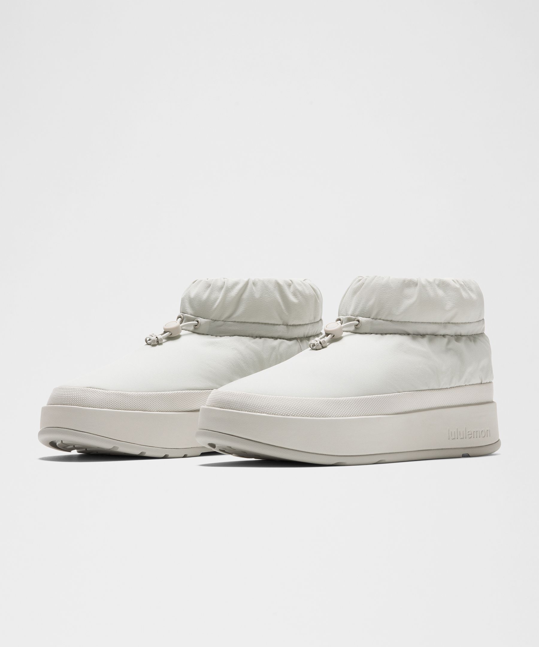 Lululemon Women's Wunder Puff Mini Boot