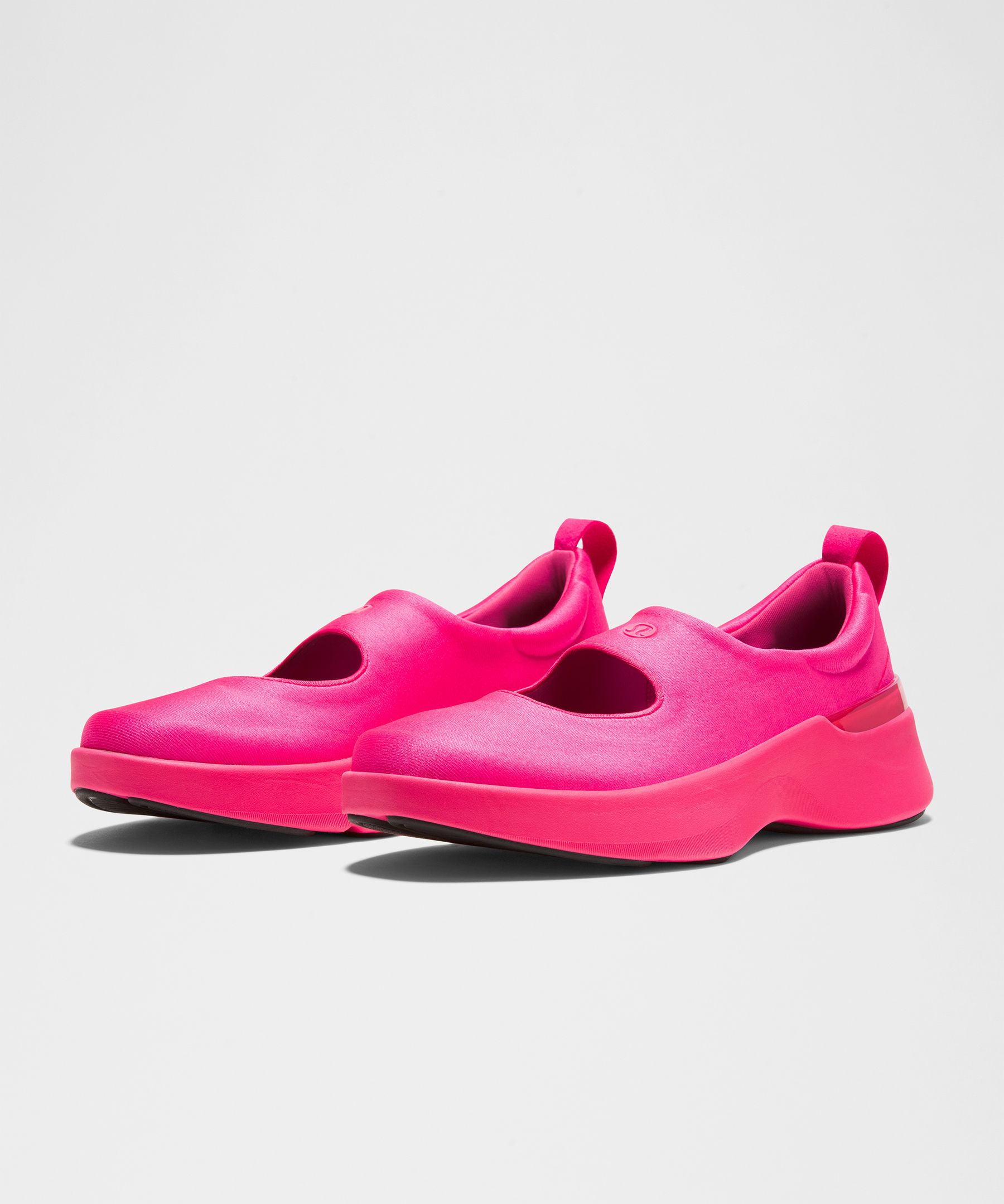 Women's Mary Train Sneaker