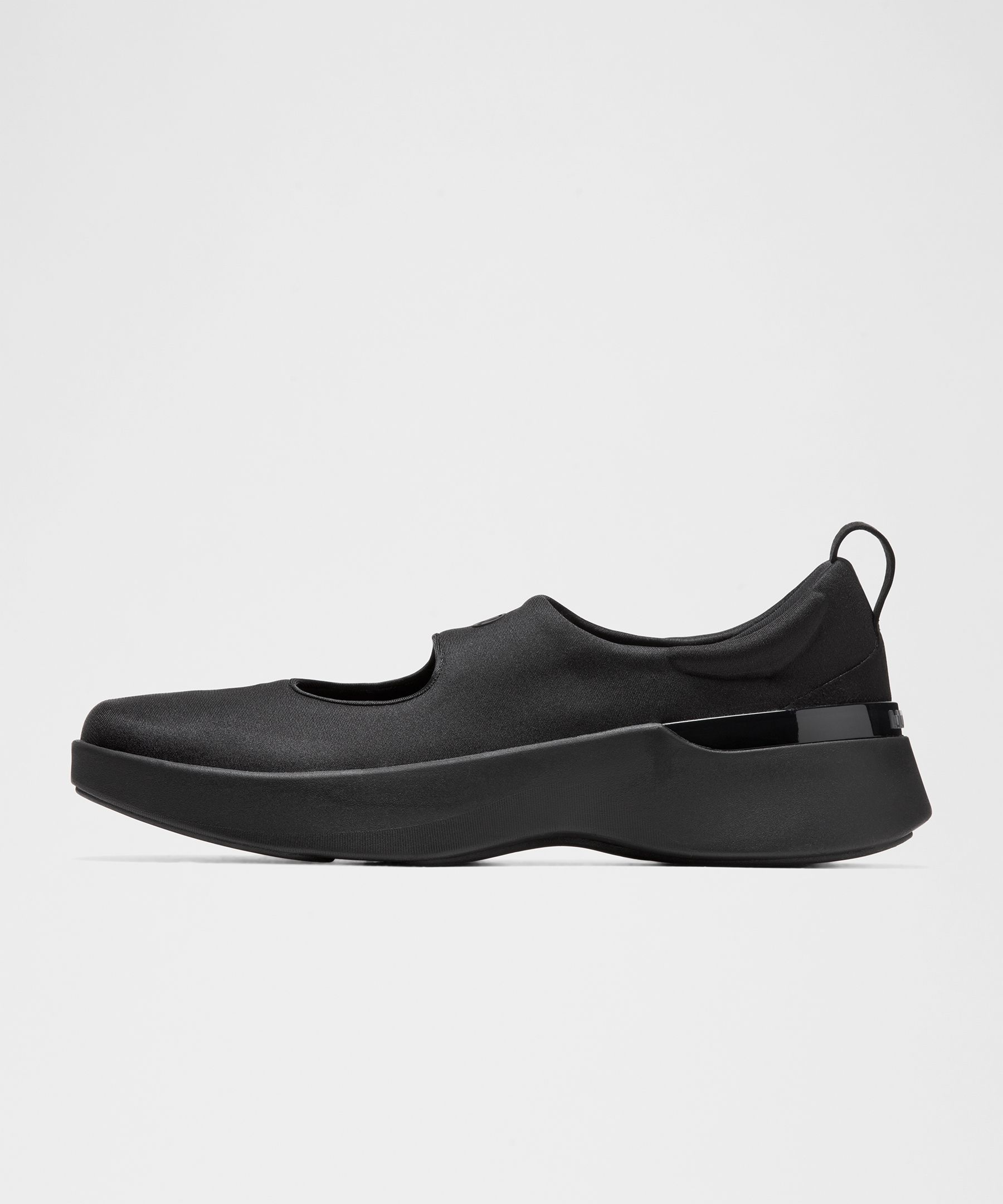 Women's Mary Train Sneaker
