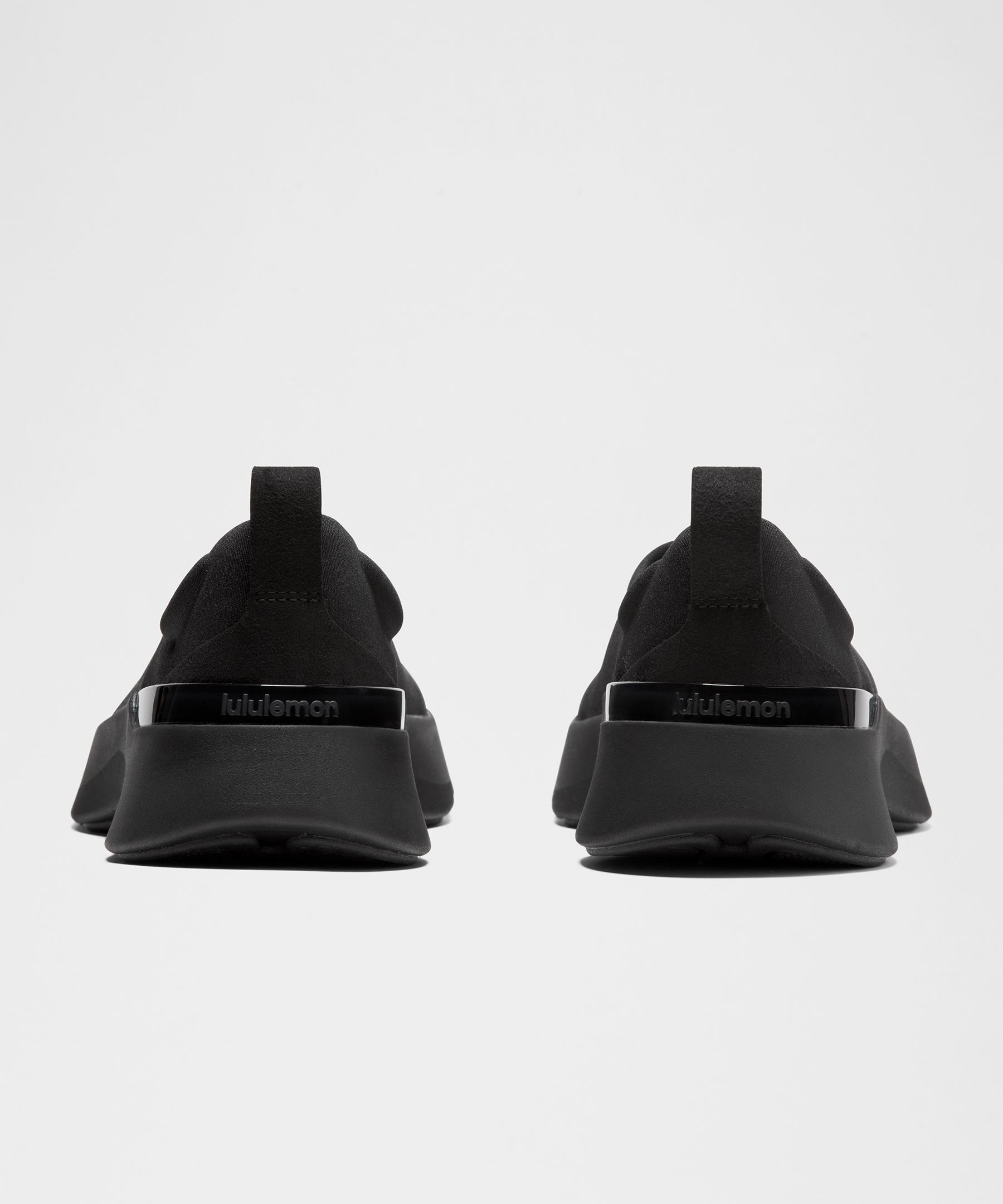 Women's Mary Train Sneaker