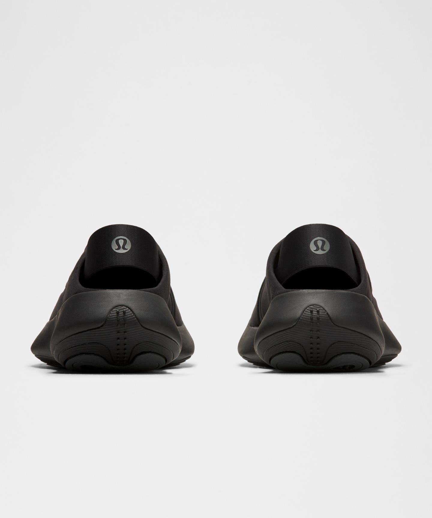 Женские сабо Lululemon ZenMode Mule, цвет: Чёрный / Оникс серый — фото 6