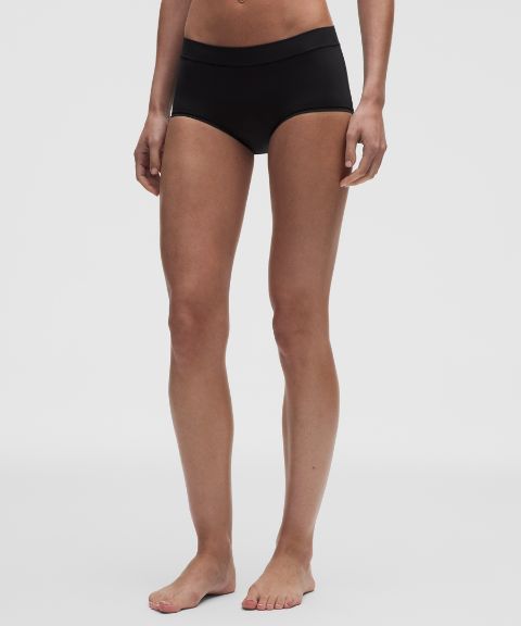 Женские трусы Lululemon UnderEase Mid-Rise Boyshort