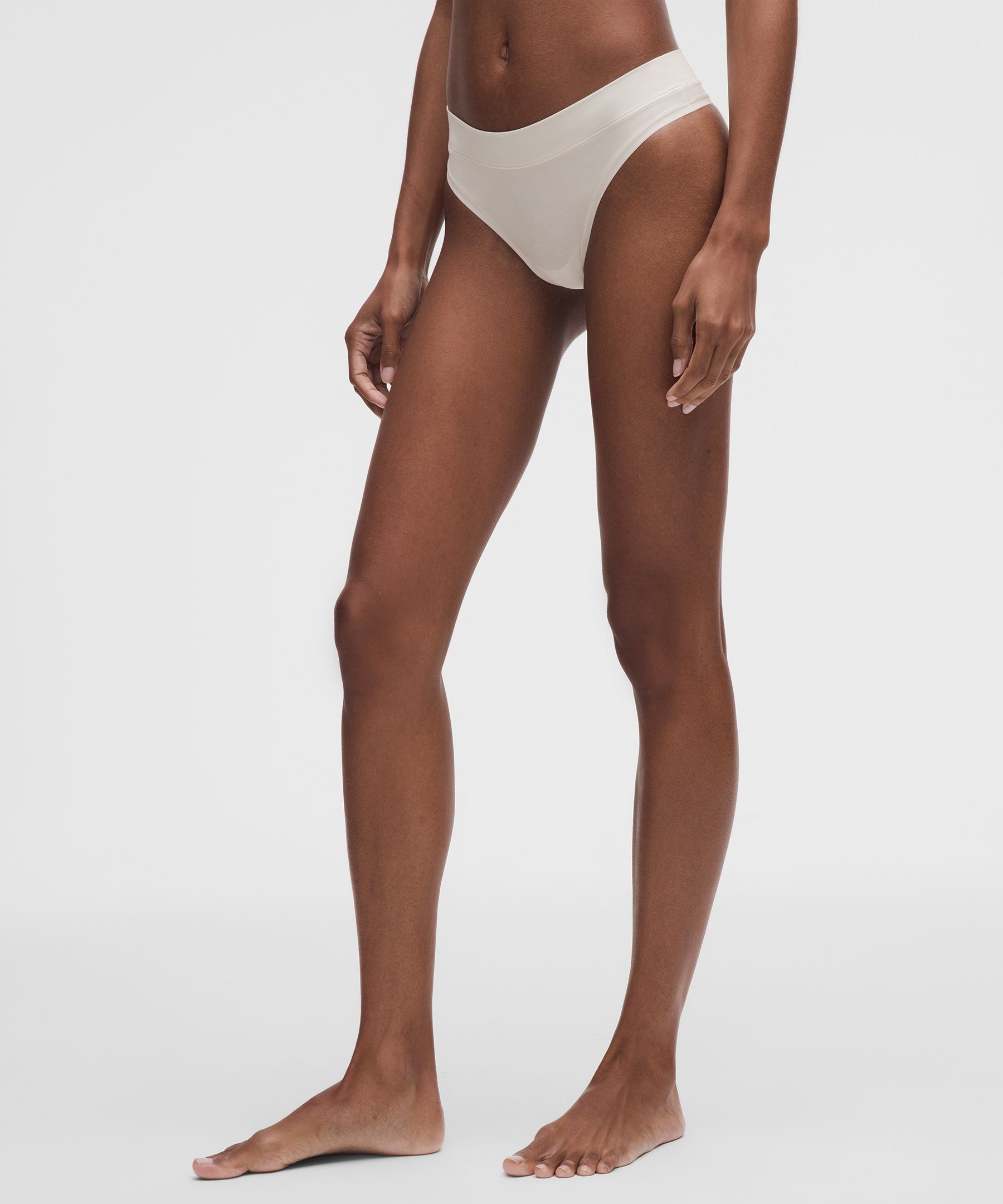 Tanga UnderEase de tiro medio Paquete de 3 *Mejoradas