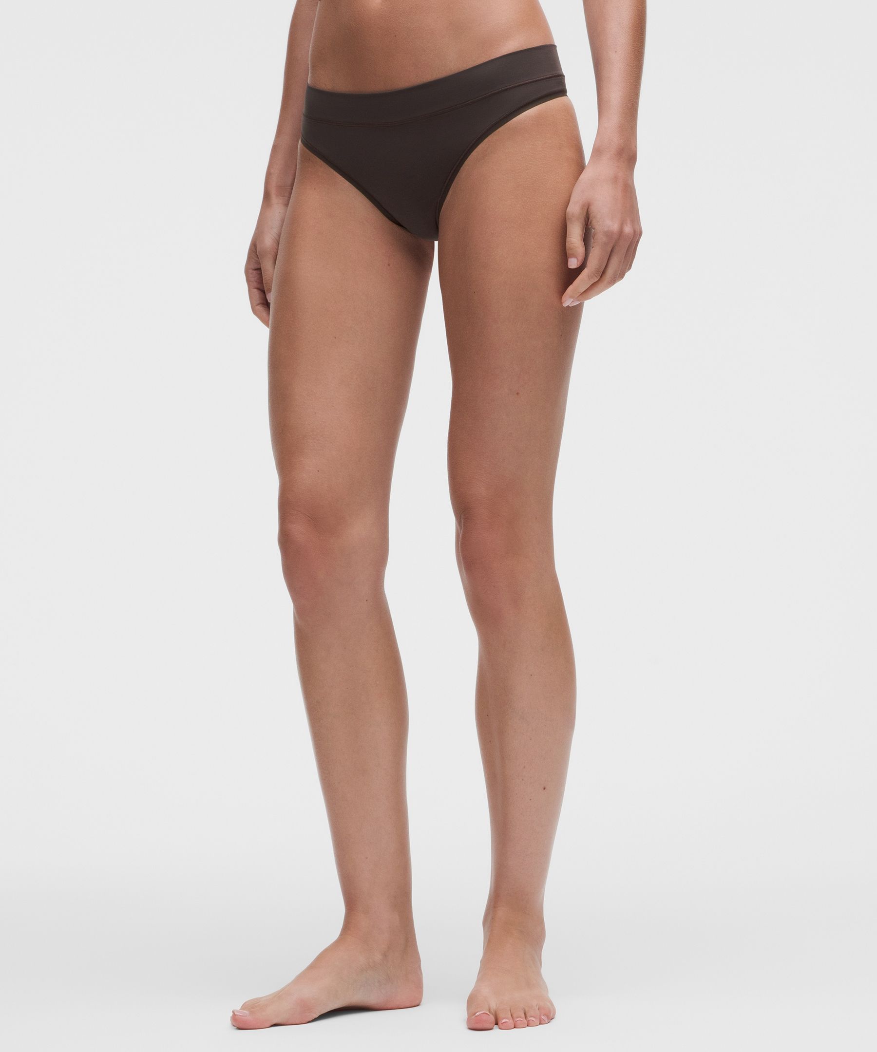 String taille moyenne UnderEase