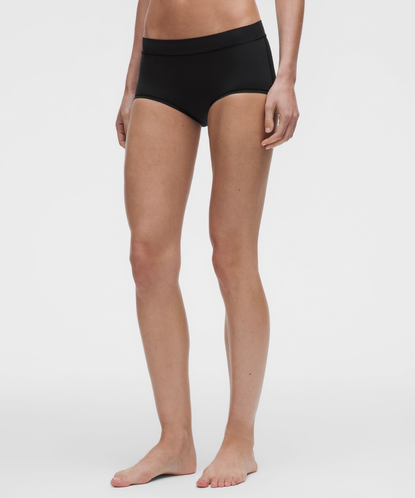 Трусы-шортики UnderEase, средняя посадка, 3 шт. — Lululemon, цвет: Чёрный — фото 2