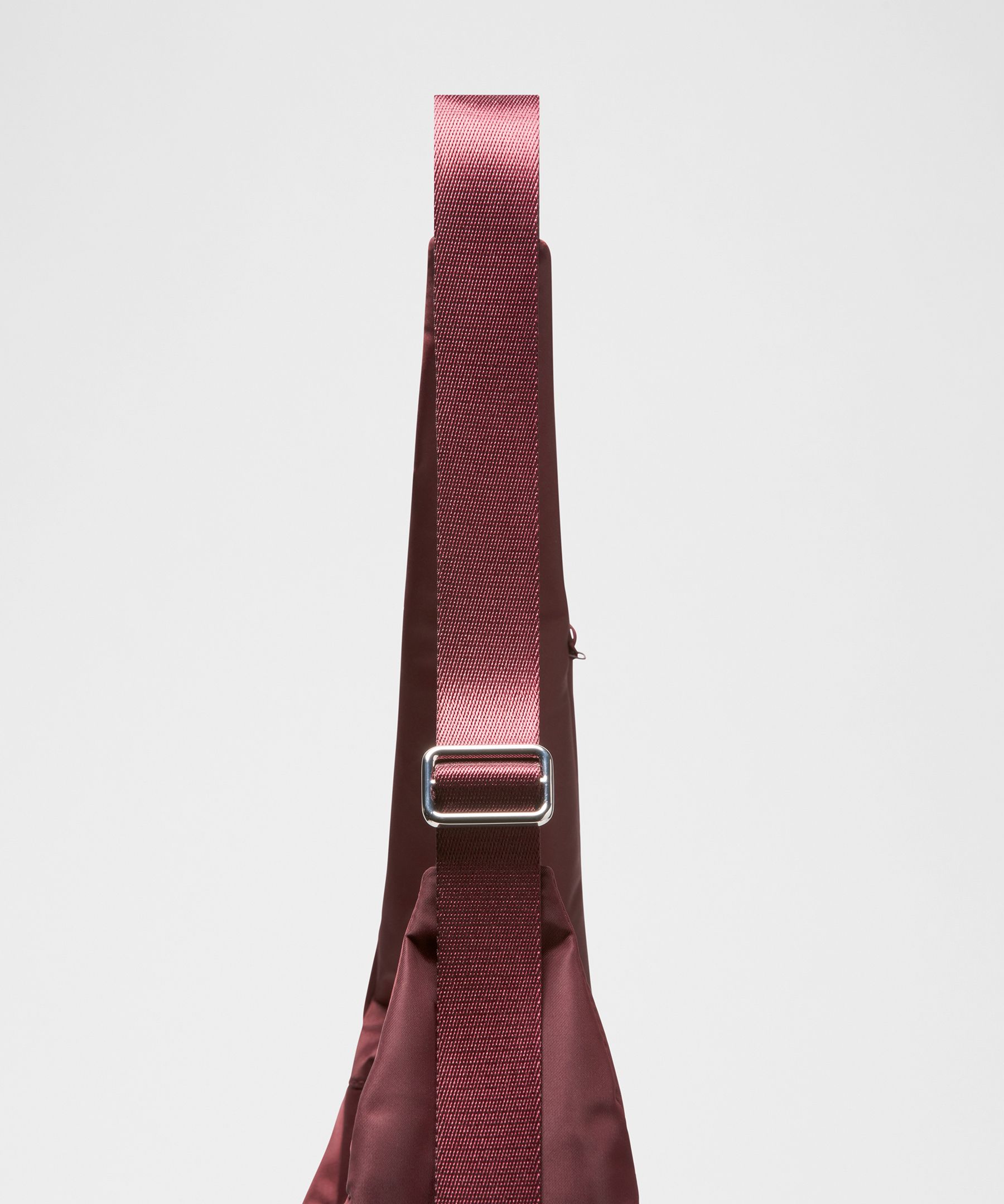 City Essentials Oversized Shoulder Bag 18L