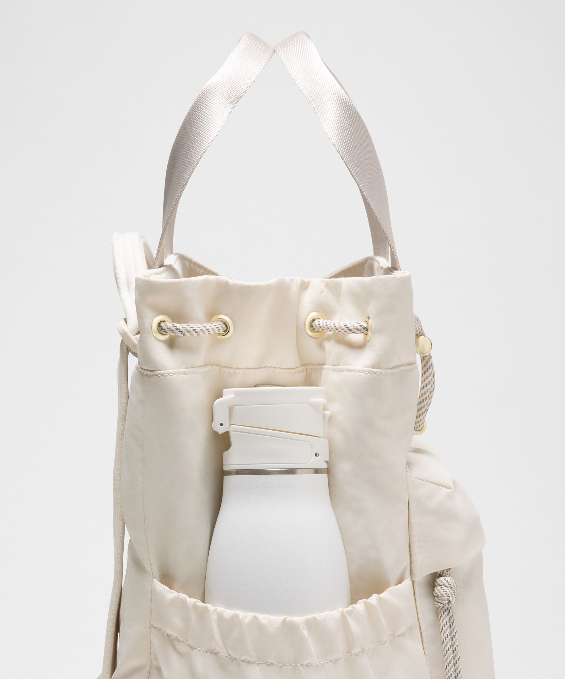 Convertible Drawstring Bucket Bag Small 13.5L