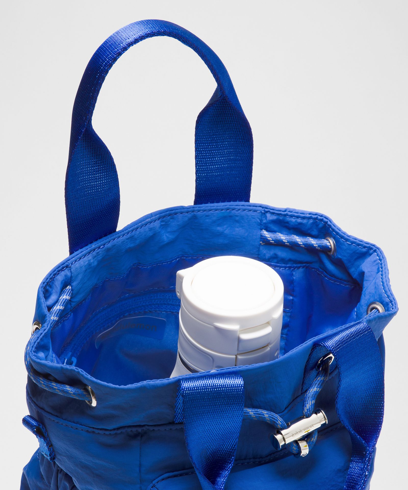 Сумка-мешок Lululemon Convertible Drawstring Mini, 5 л — фото 4
