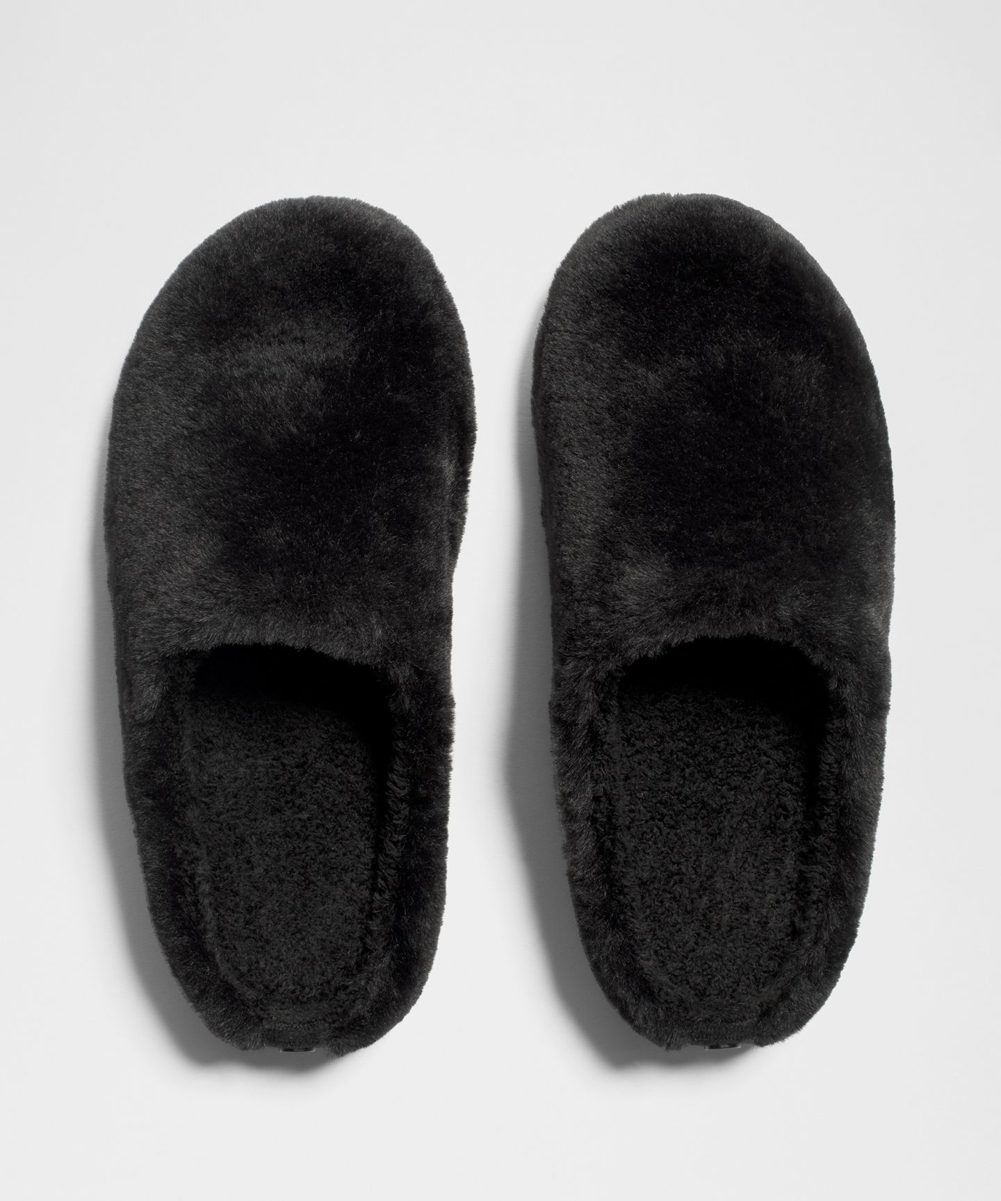 Женские сабо Lululemon SwayDay Faux Fur Mule, цвет: Чёрный — фото 5