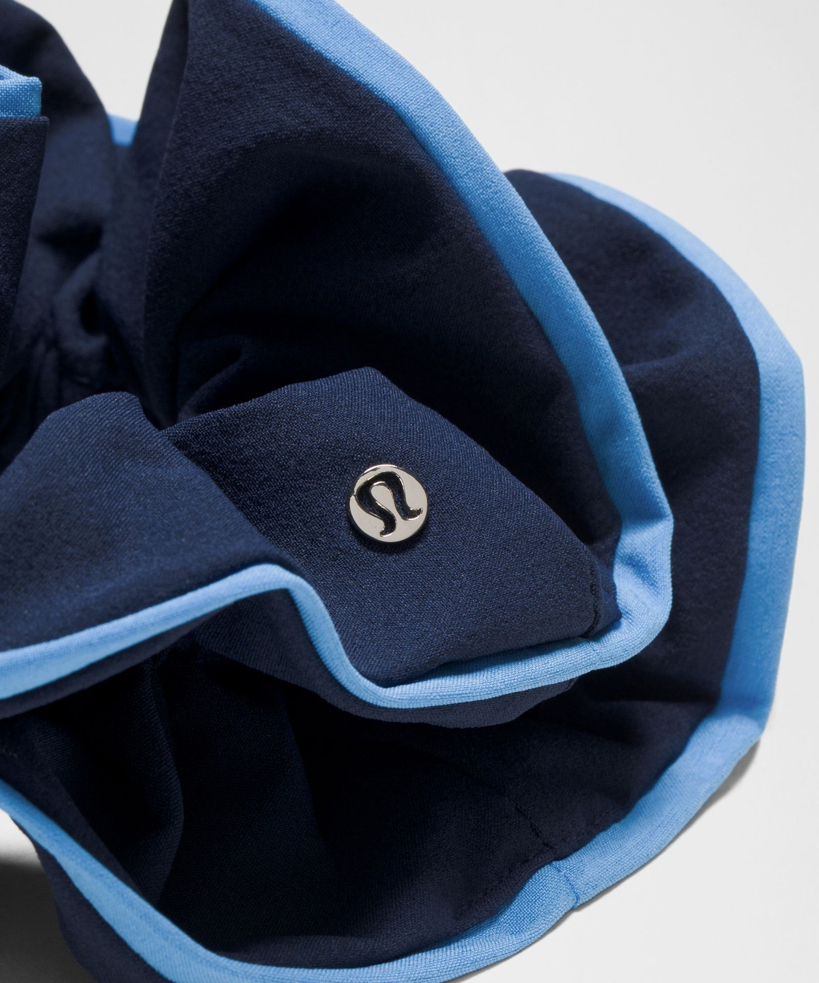 Аксессуары для волос Lululemon Uplifting Scrunchie *Ruffle — фото 2