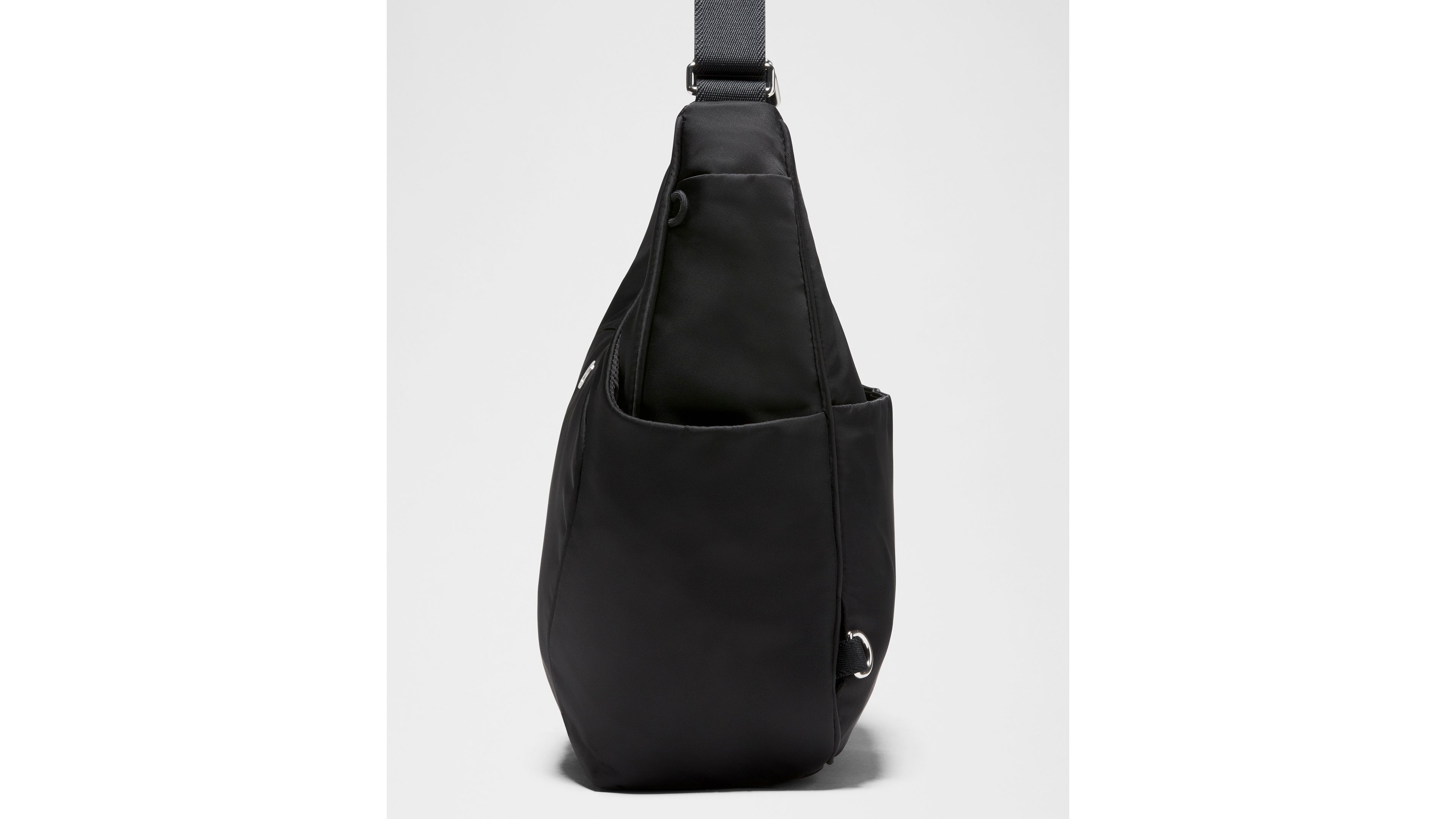 City Essentials Convertible Shoulder Bag 7L