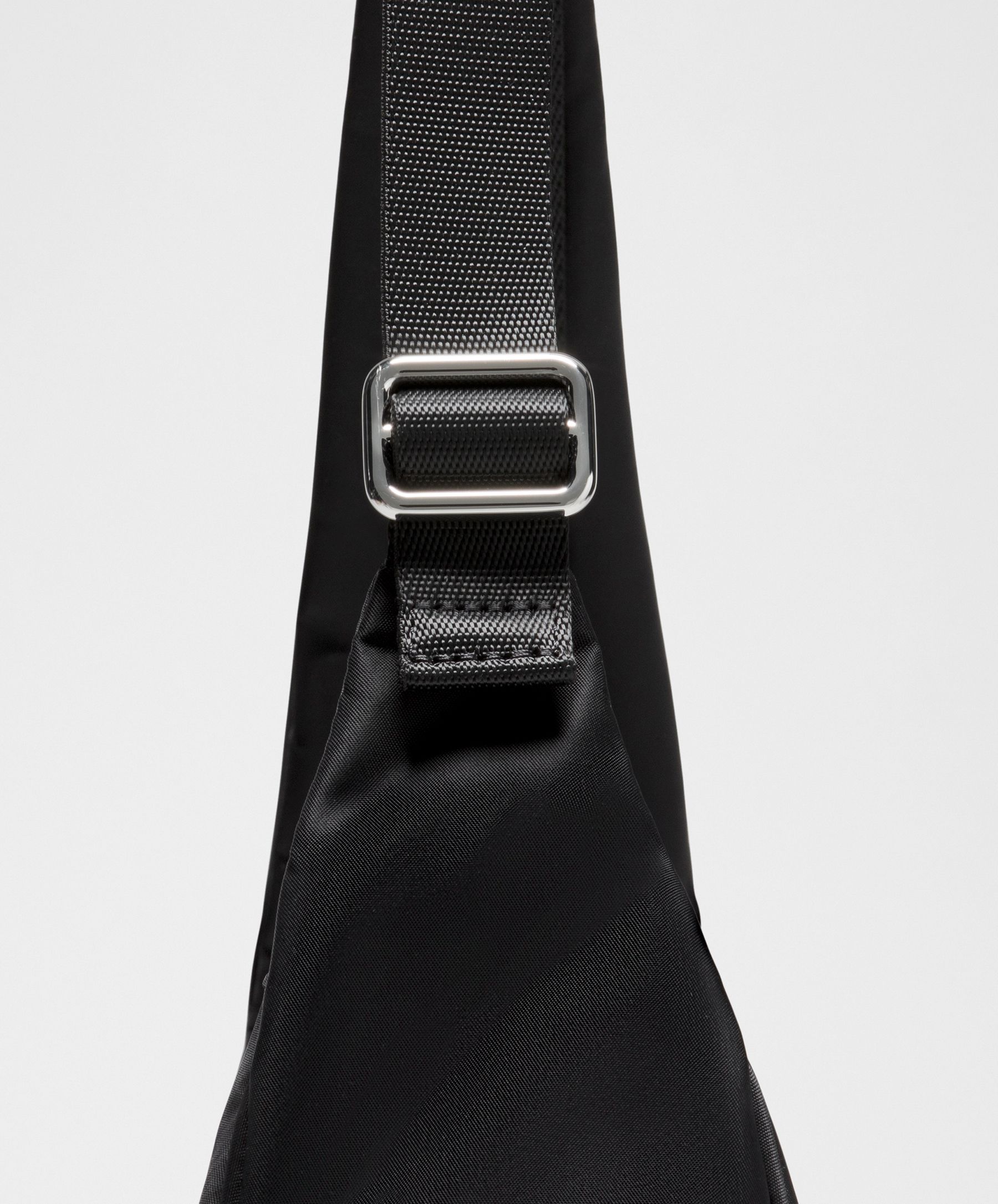 Mini sac port&eacute; &eacute;paule&nbsp;4L