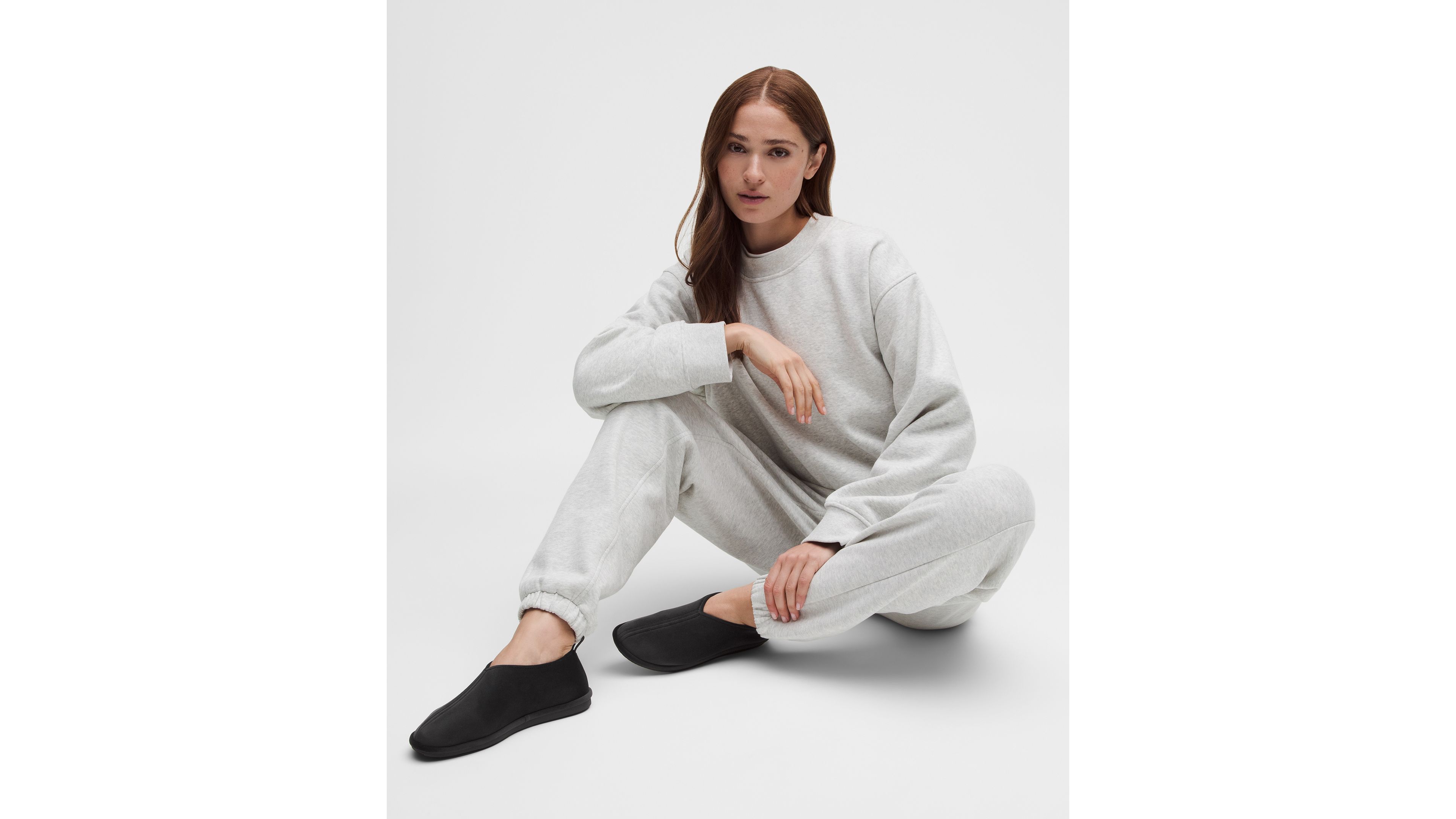Women's Flat Mate *Velvet