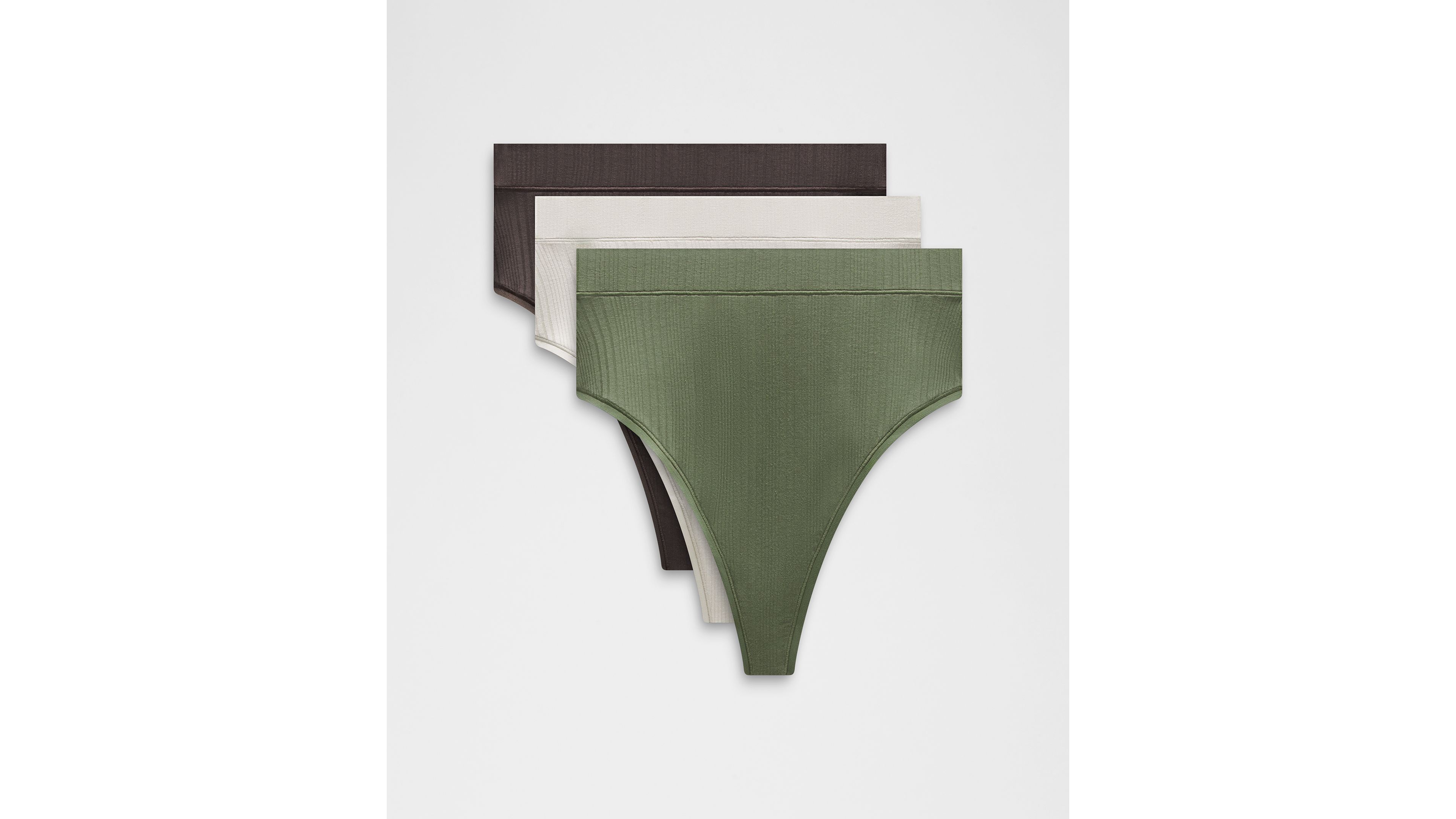 UnderEase High-Waist Ribbed Thong Underwear *3 Pack