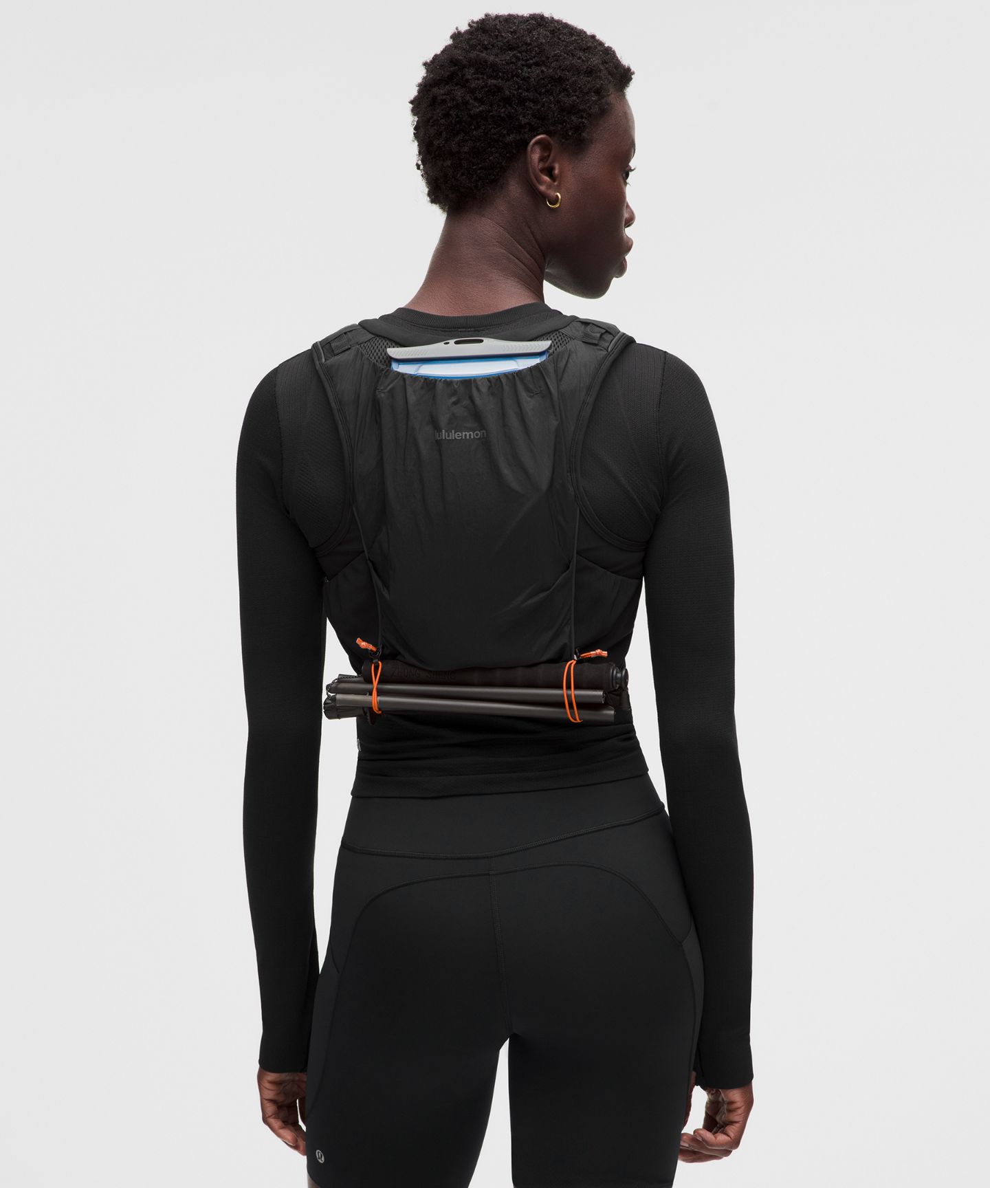 Женский жилет Lululemon Fast and Free Modular Running Vest, цвет: Чёрный / Оранжевый — фото 4