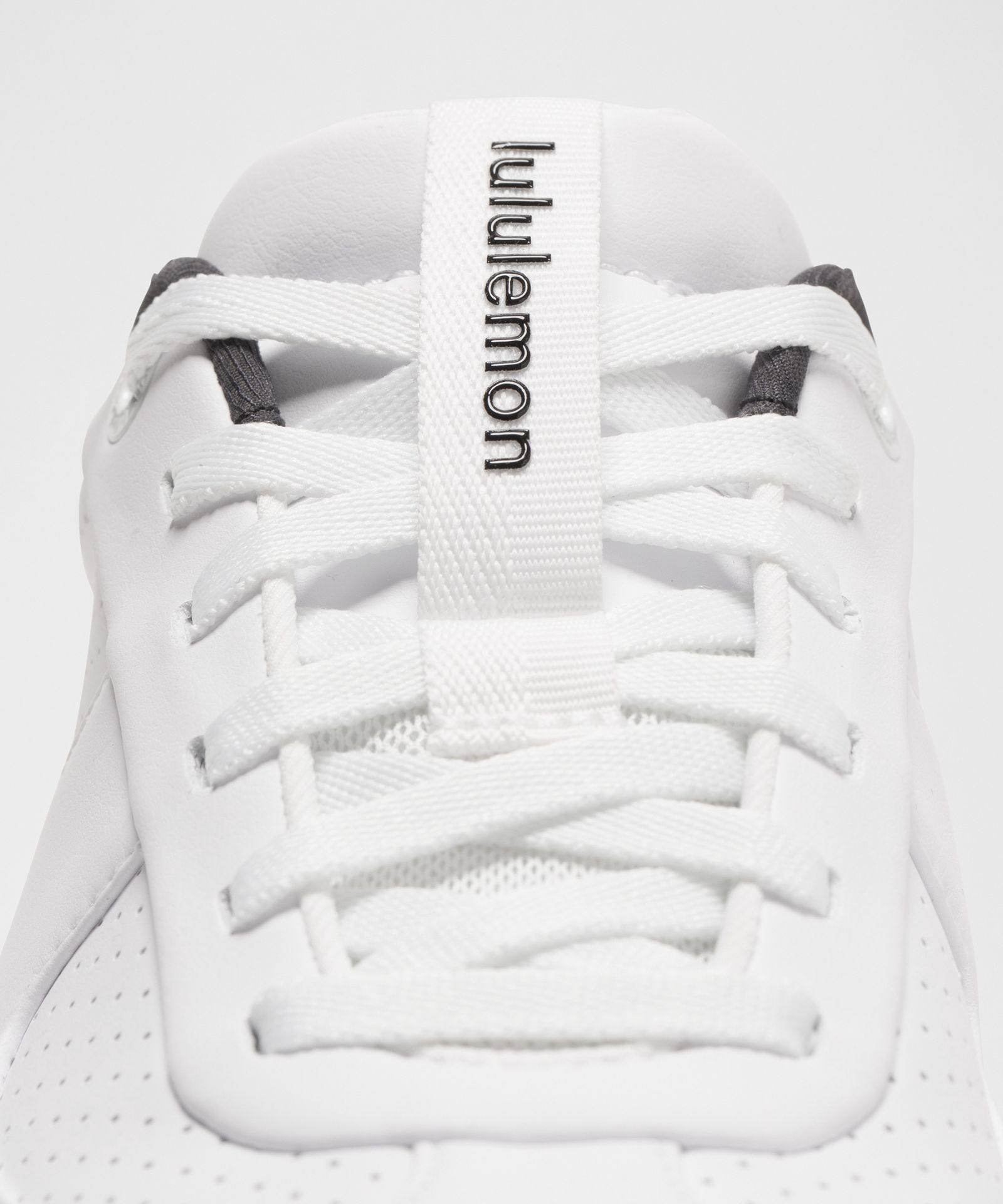 Женские кроссовки Lululemon Women's Cityverse Perforated Sneaker — фото 10