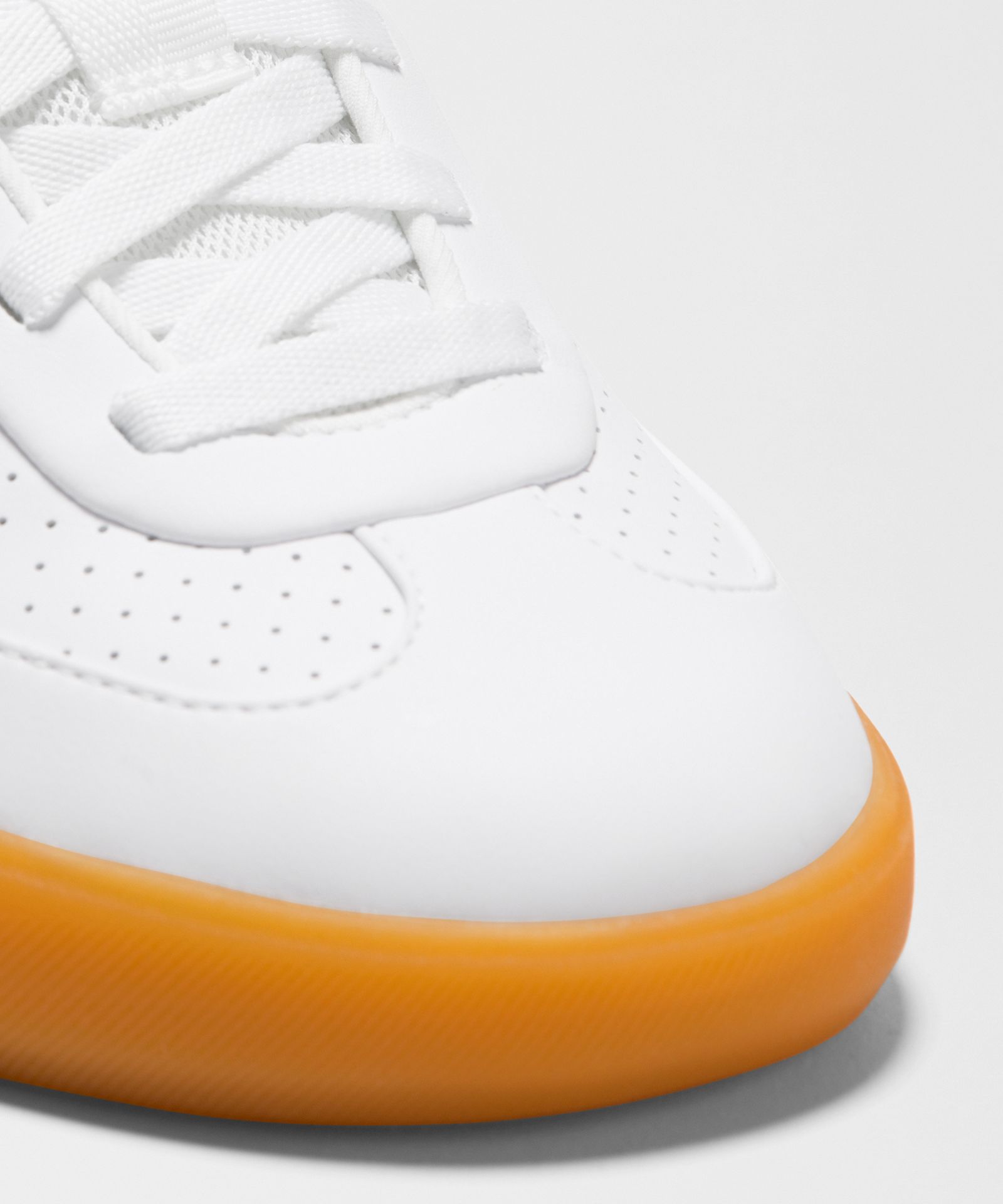 Женские кроссовки Lululemon Women's Cityverse Perforated Sneaker — фото 8