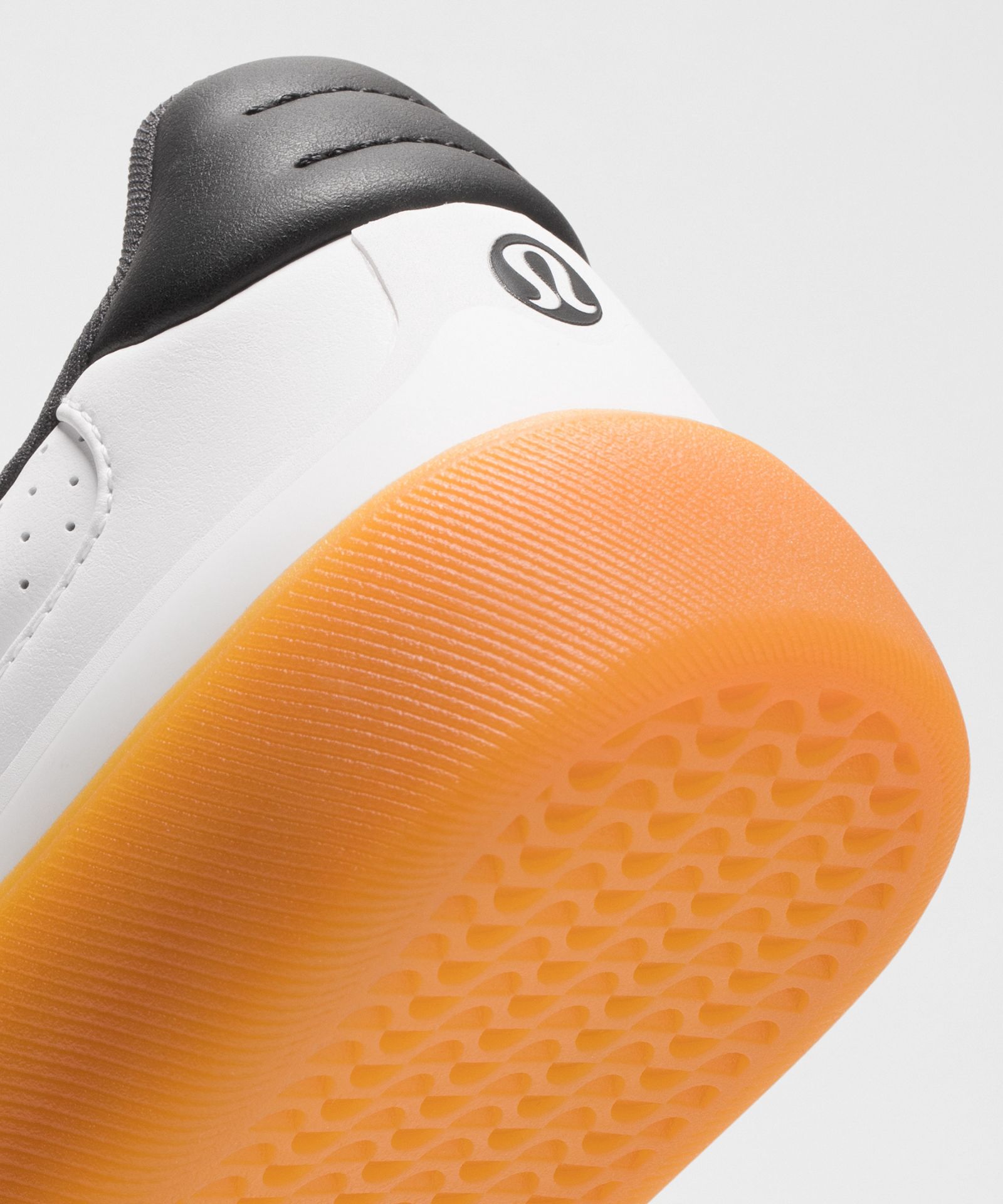Женские кроссовки Lululemon Women's Cityverse Perforated Sneaker — фото 9