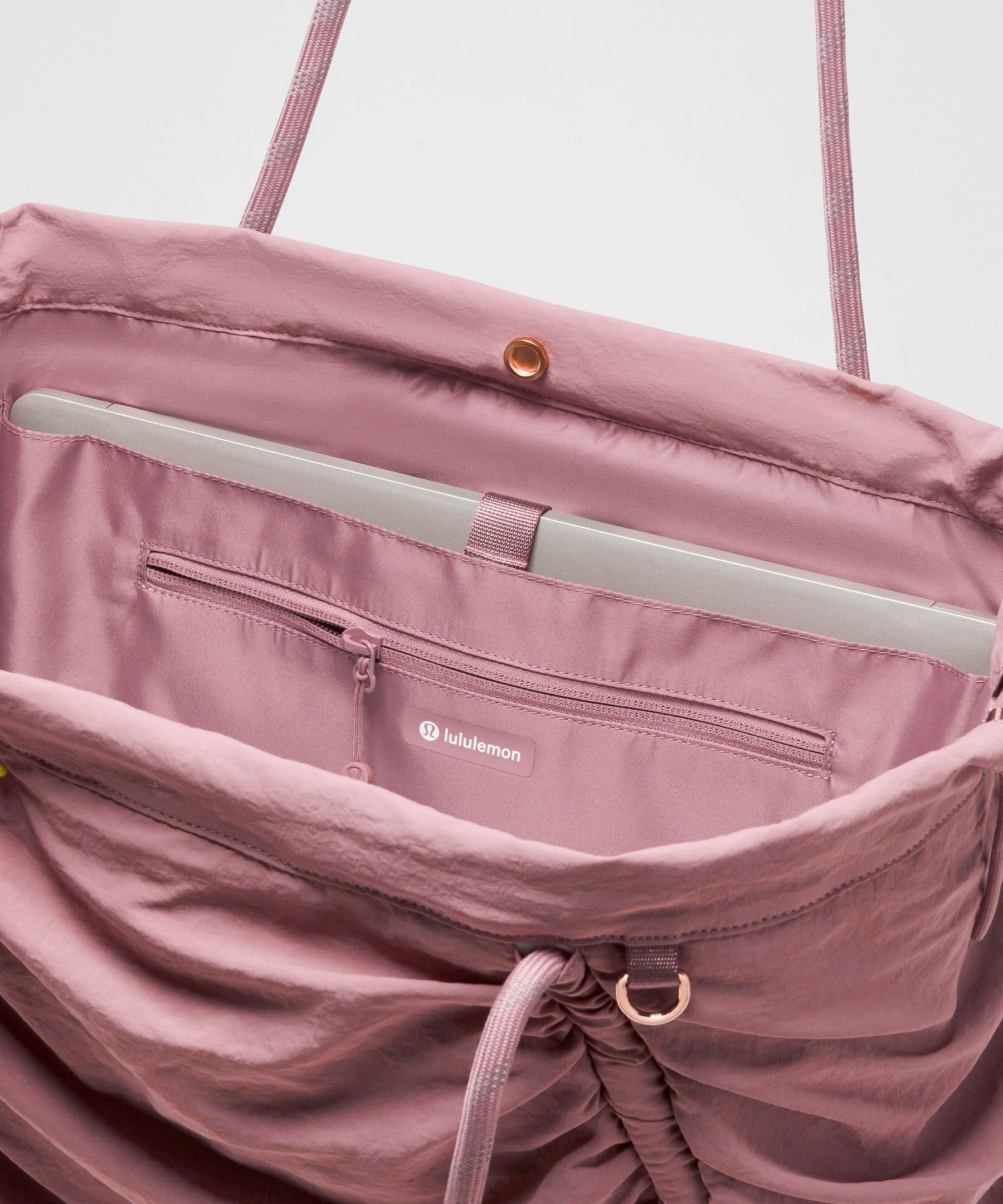Ruched Tote Bag 24L
