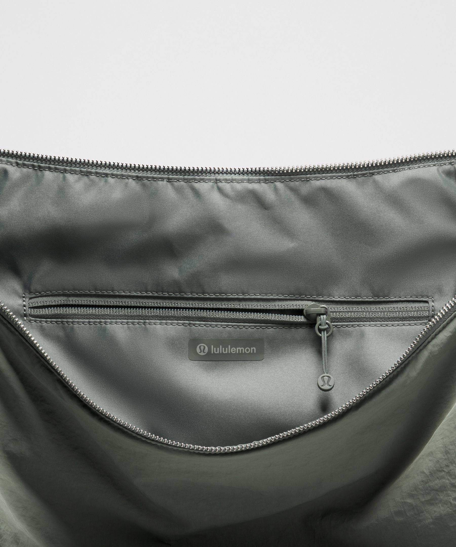 Convertible Ruched Crossbody Bag *Large 16L