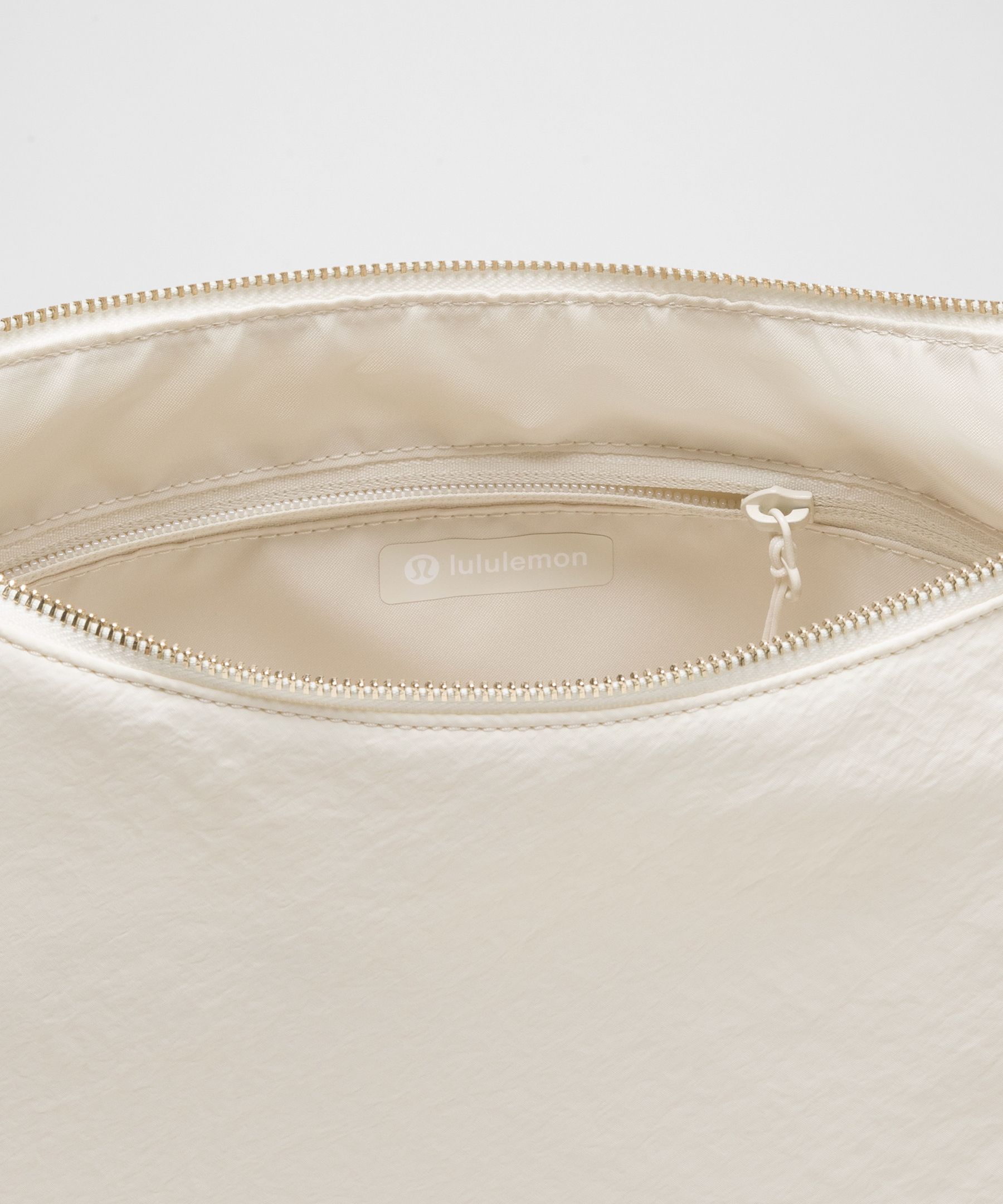 Convertible Crossbody Bag 6.5L