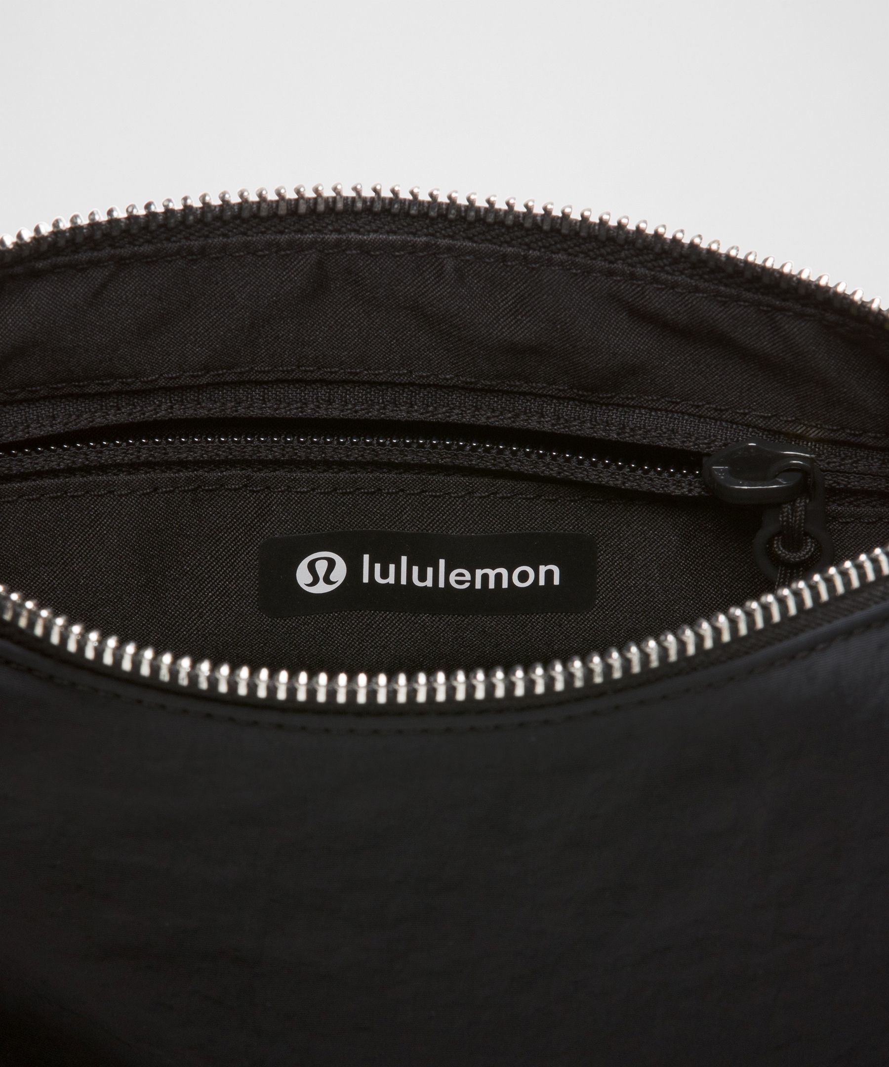 Ruched Shoulder Bag Mini 1.5L
