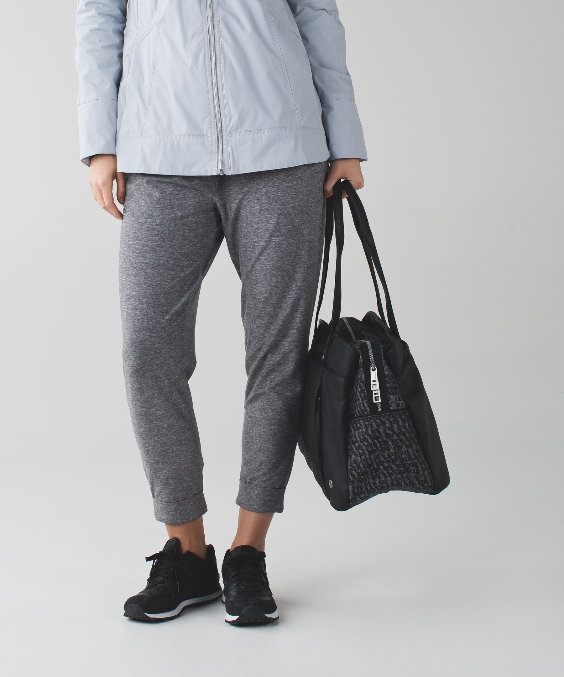 lululemon on the day bag