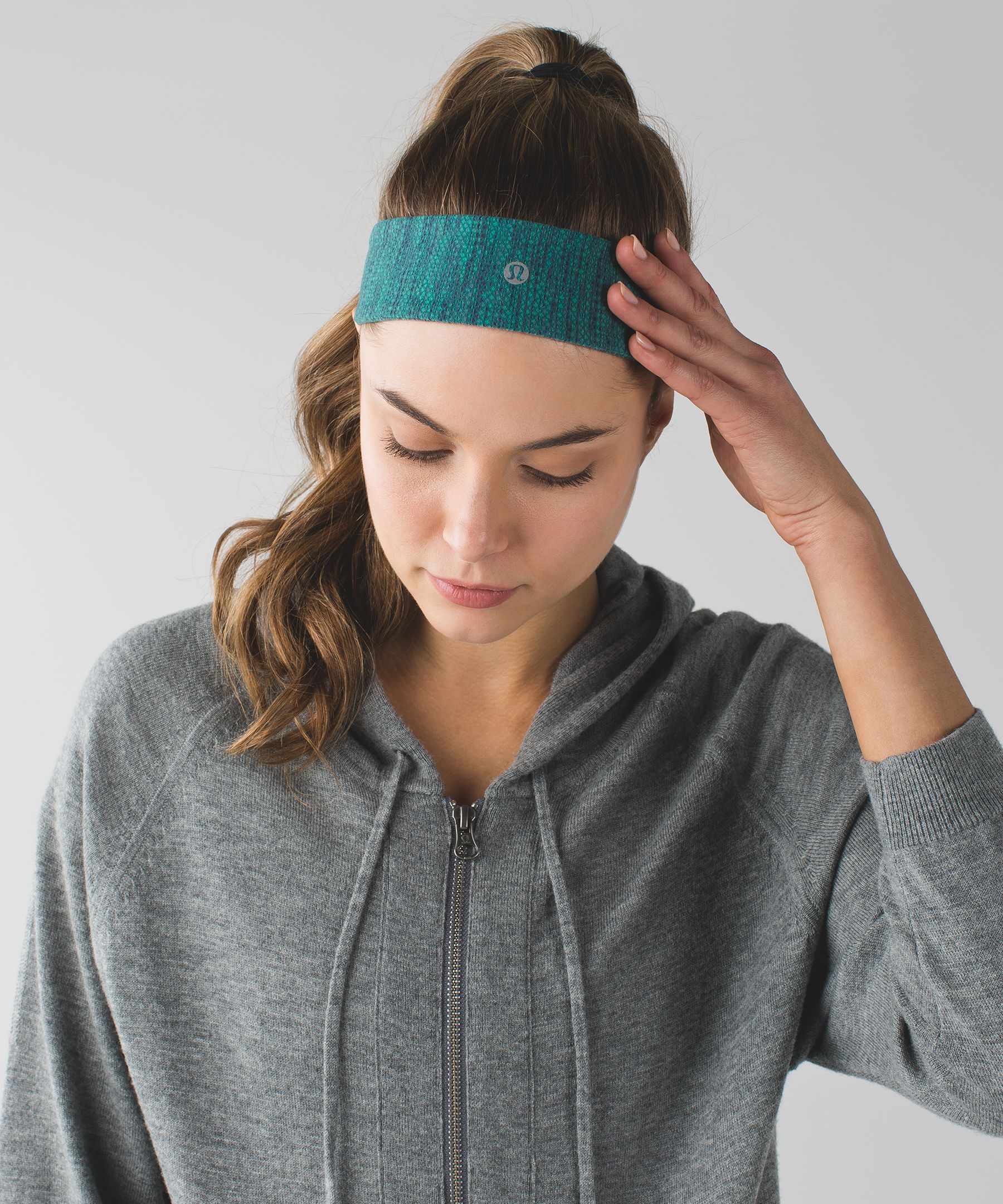 Lululemon Fly Away tamer Headband II 