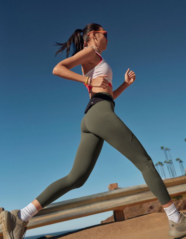 Fast and Free High-Rise Tight 28