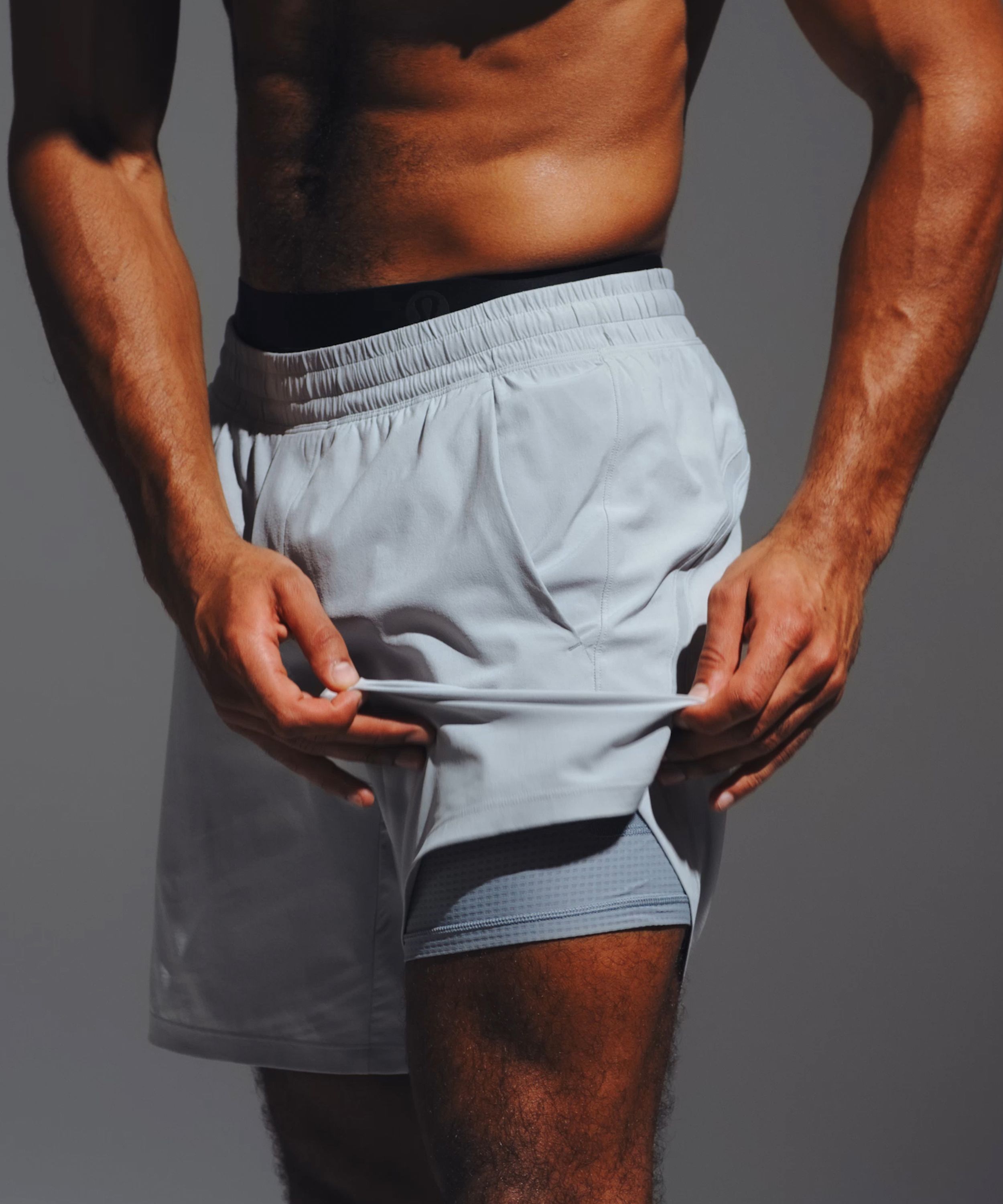 lululemon // CorePower Men's Pace Breaker Short 7 *Lined