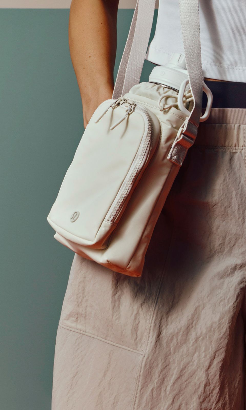 A person with lululemon bag.