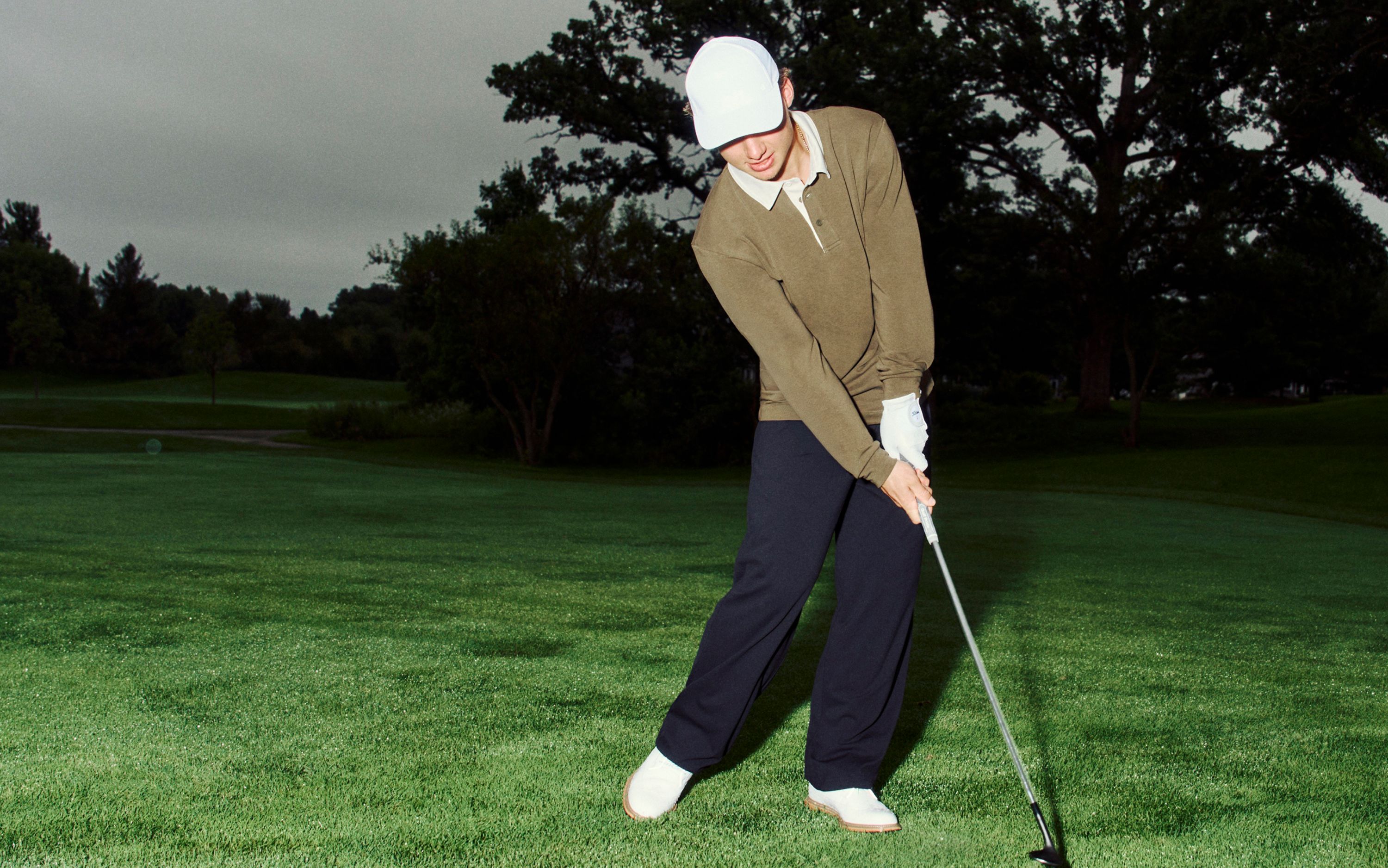 Professional Hockey Player Connor Bedard plays in the lululemon Daydrift Relaxed-Fit Pleated Trouser.