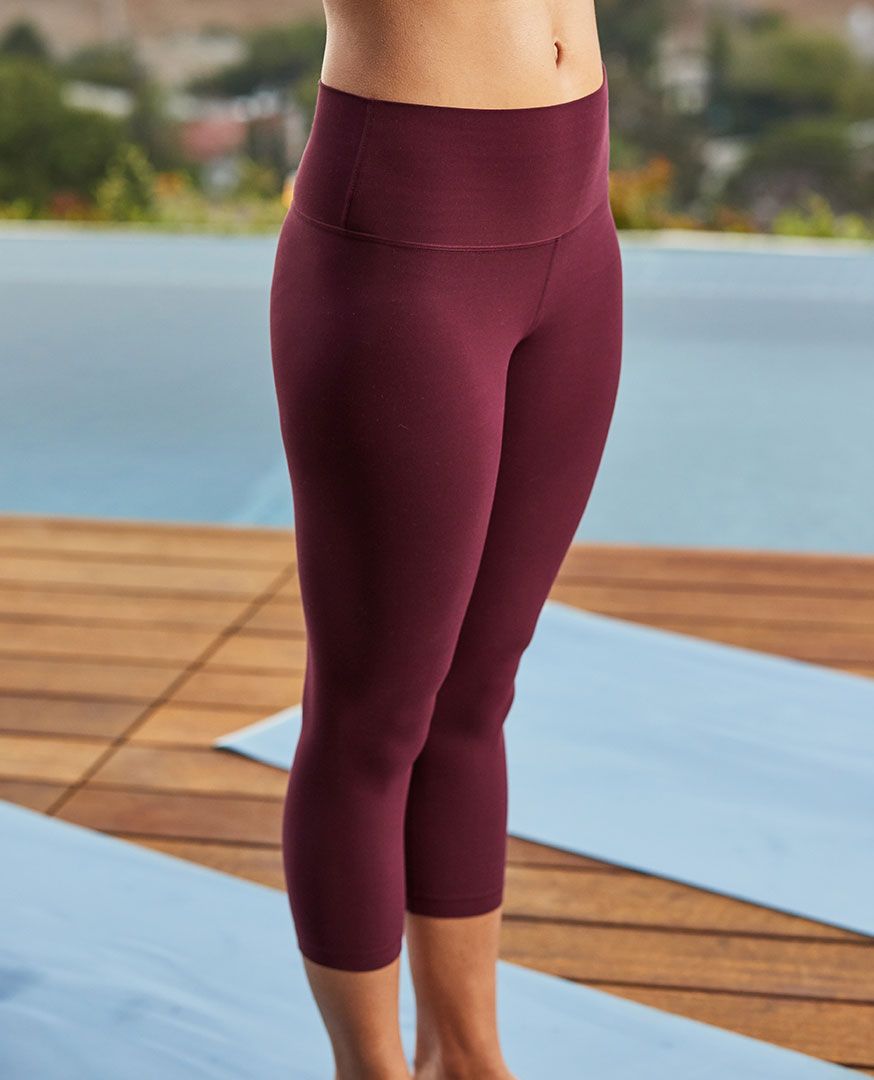 Lululemon Legging Fabric Guide: Breaking Down My Favorite Leggings