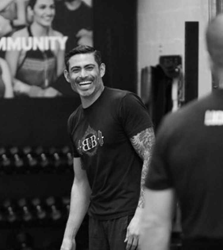 lululemon americana hours