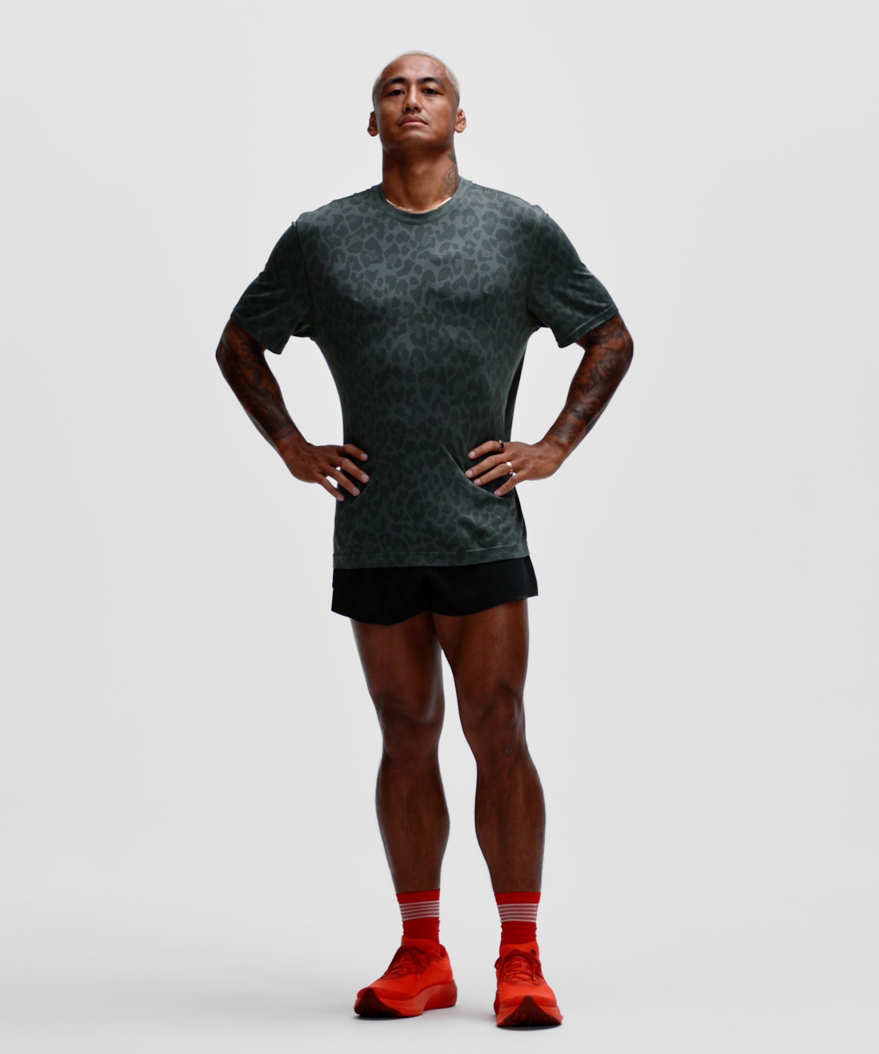Metal Vent Tech Relaxed-Fit Short-Sleeve Shirt | Men's Short
