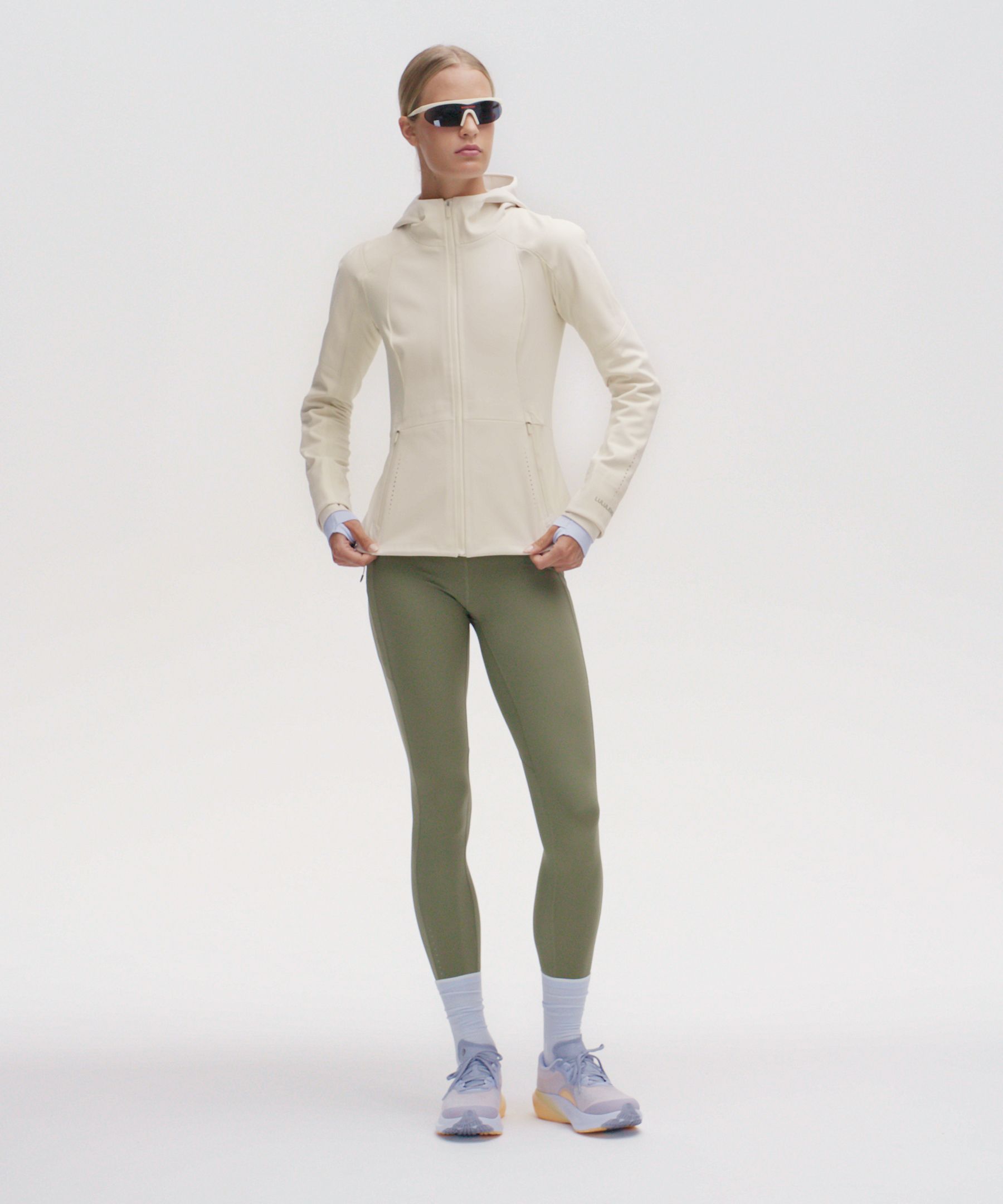Women's Cross Chill Performance Jacket video preview