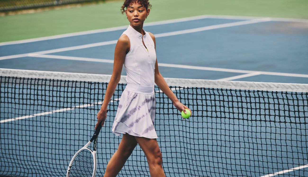 Casual athleisure style @SheaLeighMills  Tennis skirt outfit, Lululemon  outfits, Tennis skirt outfits