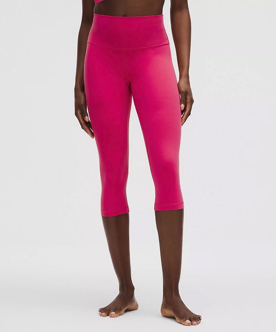 Align™ Crop 17inches