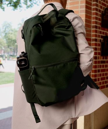 Double-Zip Backpack 22L