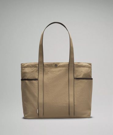 Daily Multi-Pocket Tote Bag 20L