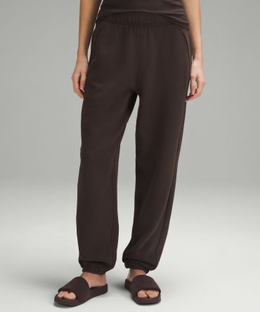 Scuba Mid-Rise Oversized Jogger Regular